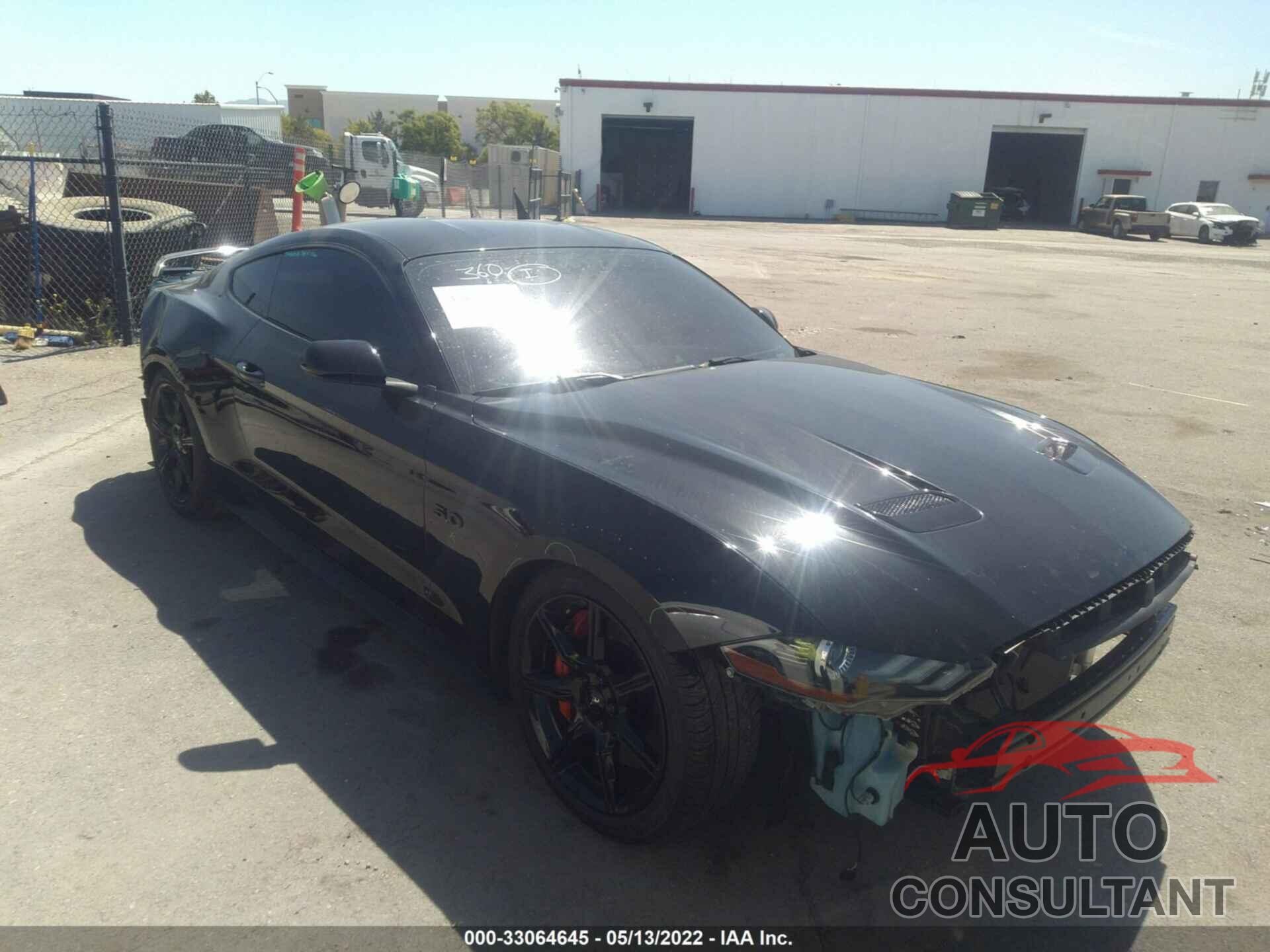 FORD MUSTANG 2019 - 1FA6P8CF0K5196733