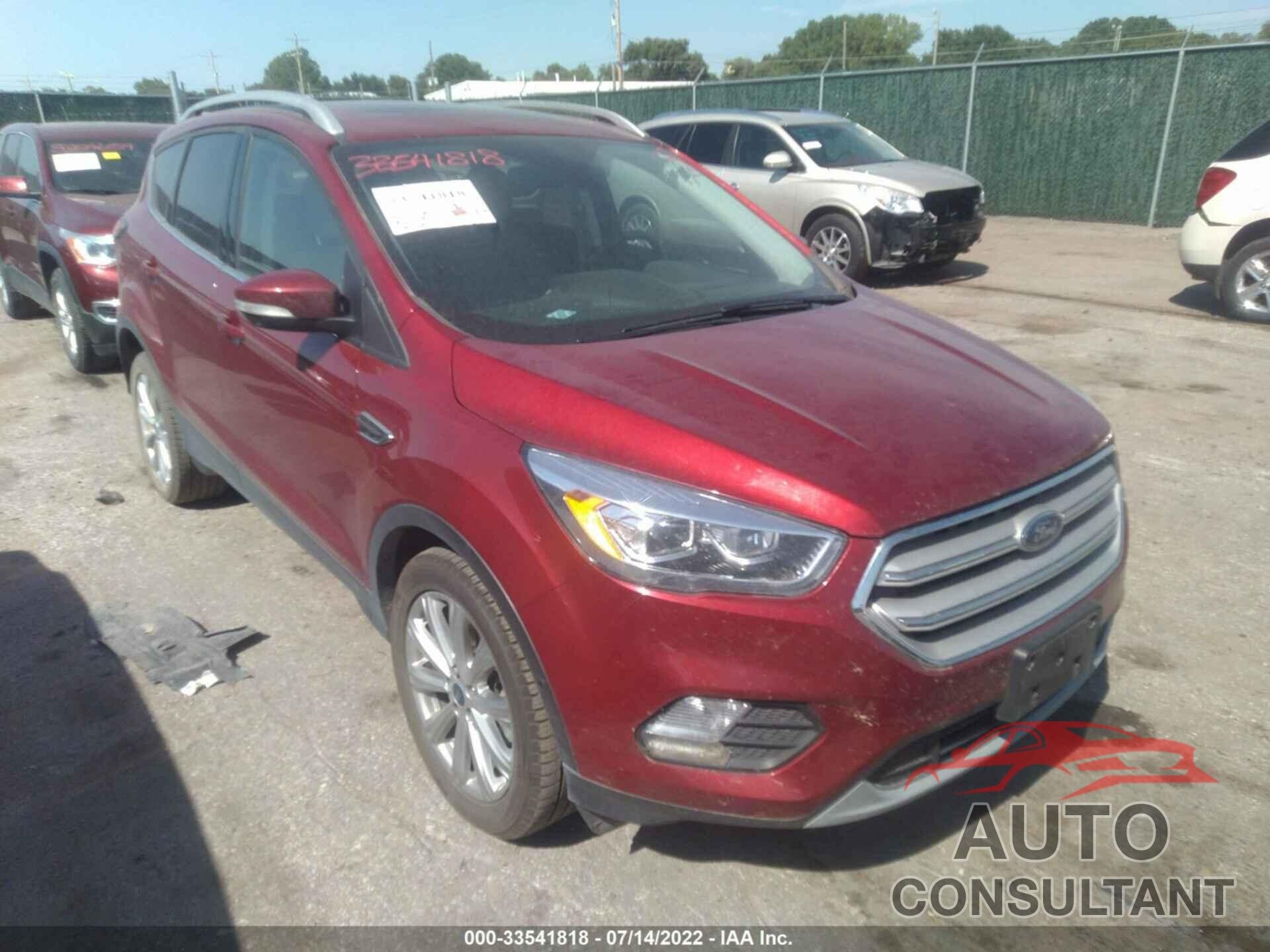 FORD ESCAPE 2018 - 1FMCU0J92JUB96463