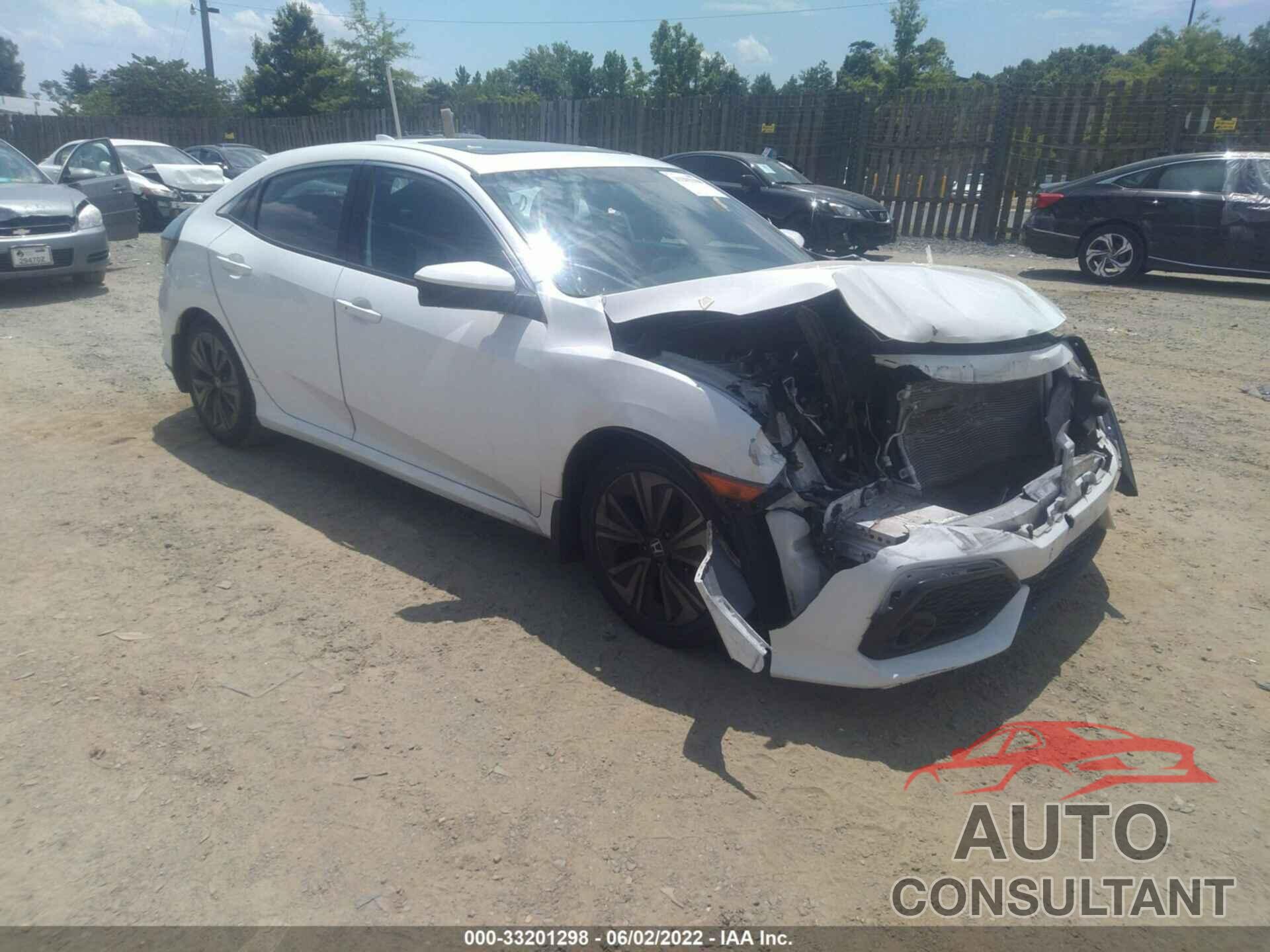HONDA CIVIC HATCHBACK 2017 - SHHFK7H52HU207529