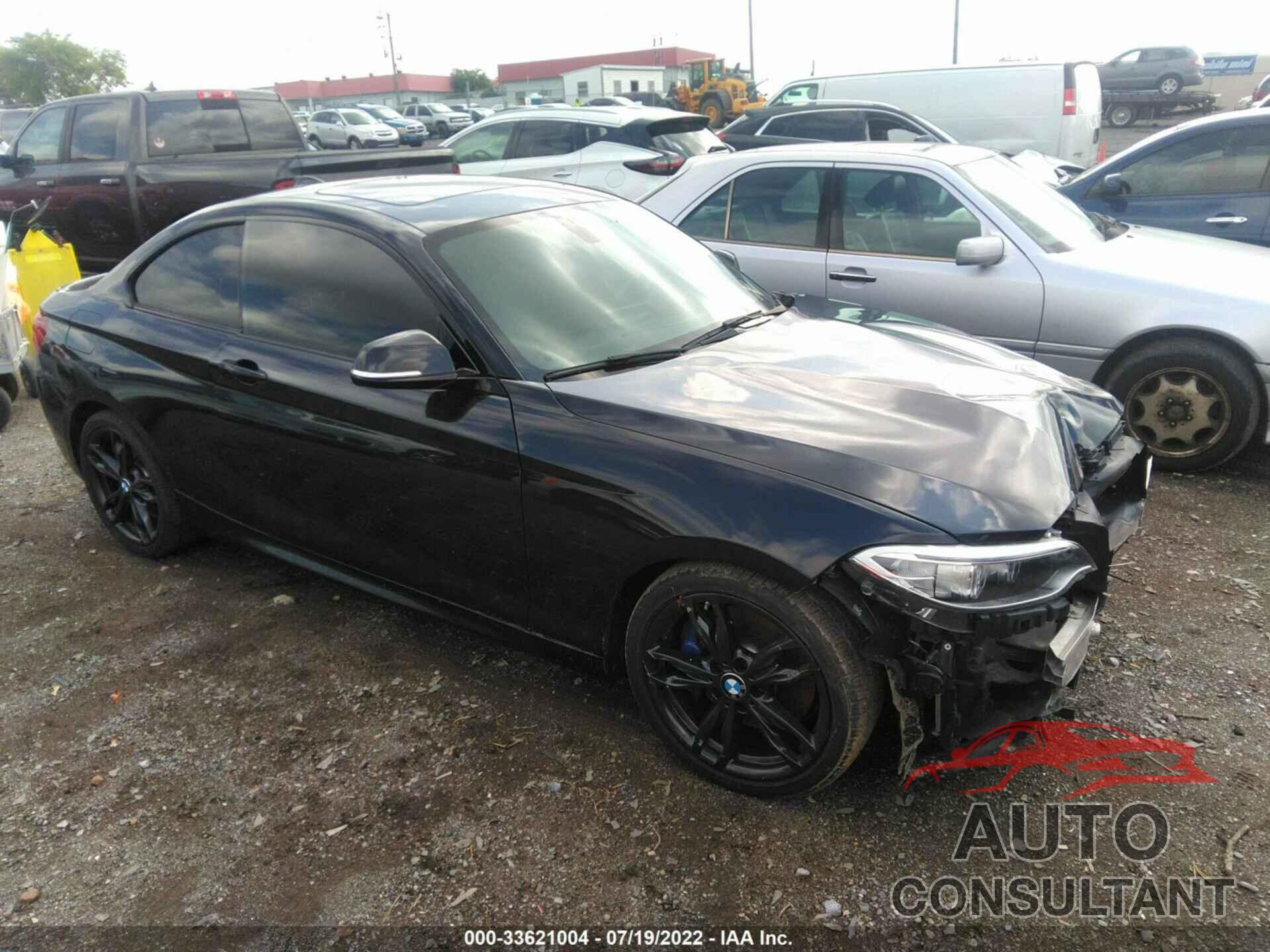 BMW 2 SERIES 2017 - WBA2G1C33HV639257