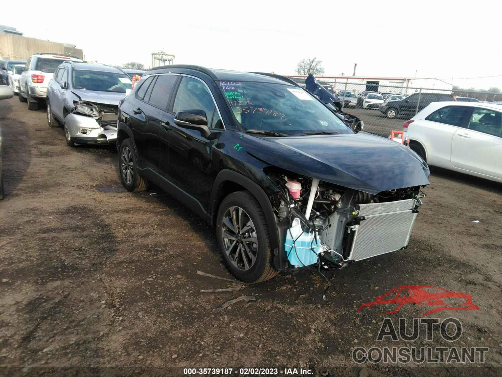 TOYOTA COROLLA CROSS 2022 - 7MUDAABG0NV043228