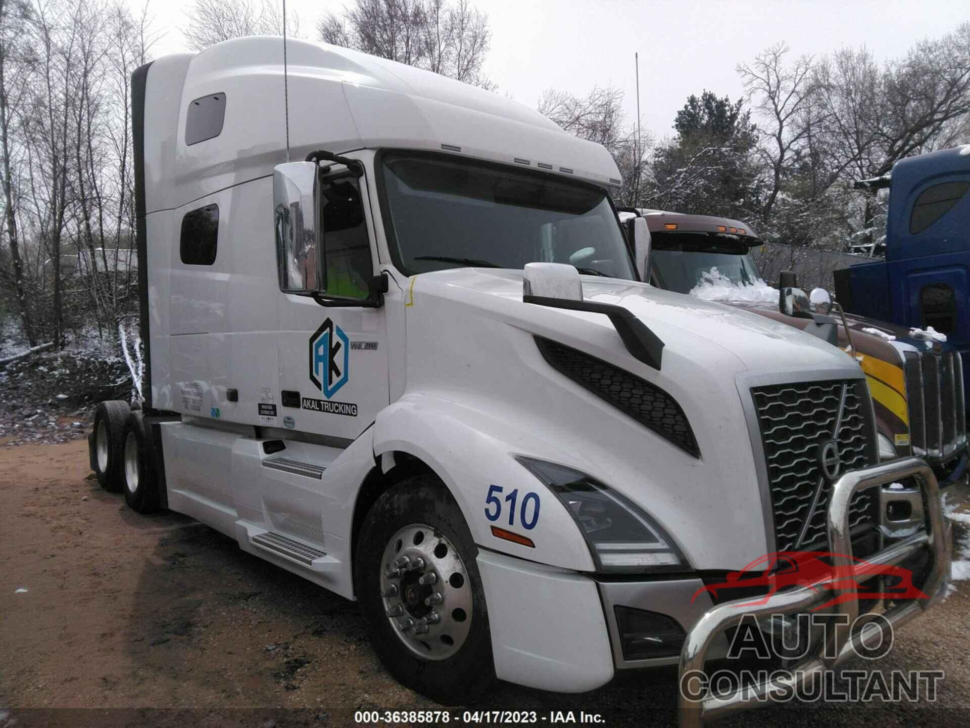 VOLVO VNL 2021 - 4V4NC9EH4MN231108