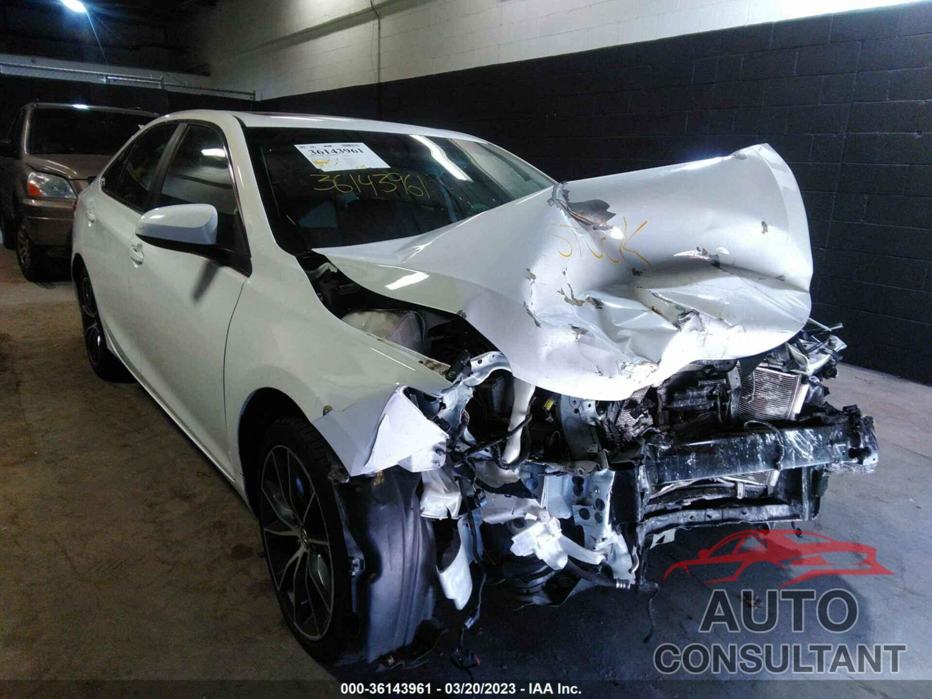 TOYOTA CAMRY 2017 - 4T1BF1FK6HU708680