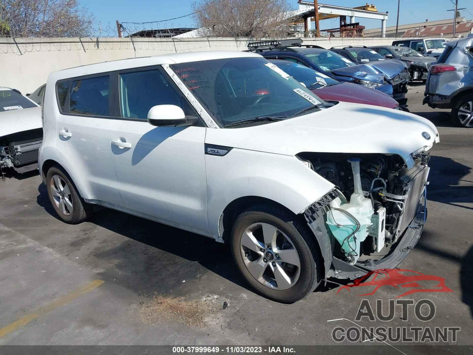 KIA SOUL 2018 - KNDJN2A20J7539177