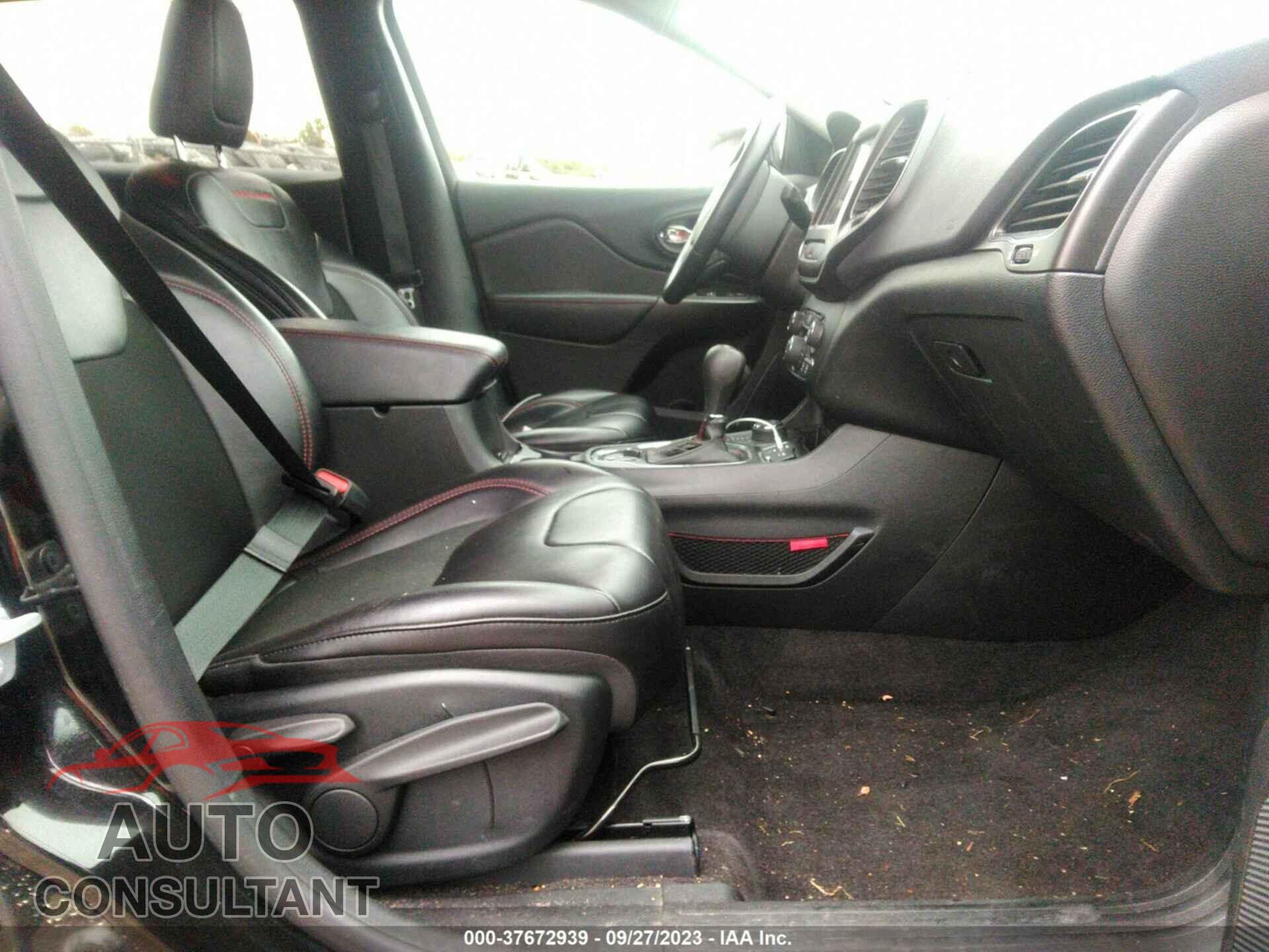 JEEP COMPASS 2017 - 1C4NJCEB9HD211099