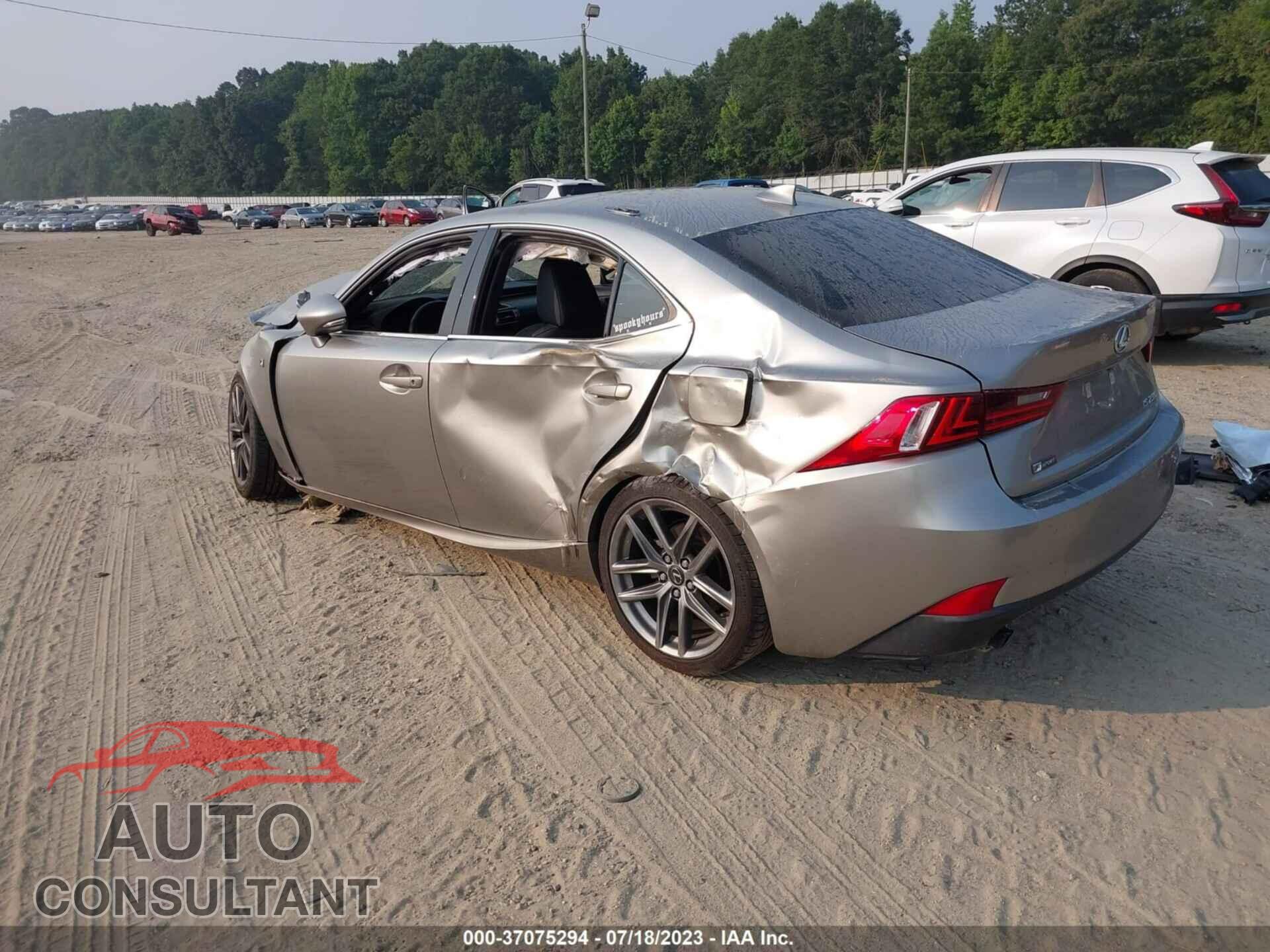 LEXUS IS 250 2015 - JTHBF1D20F5080614