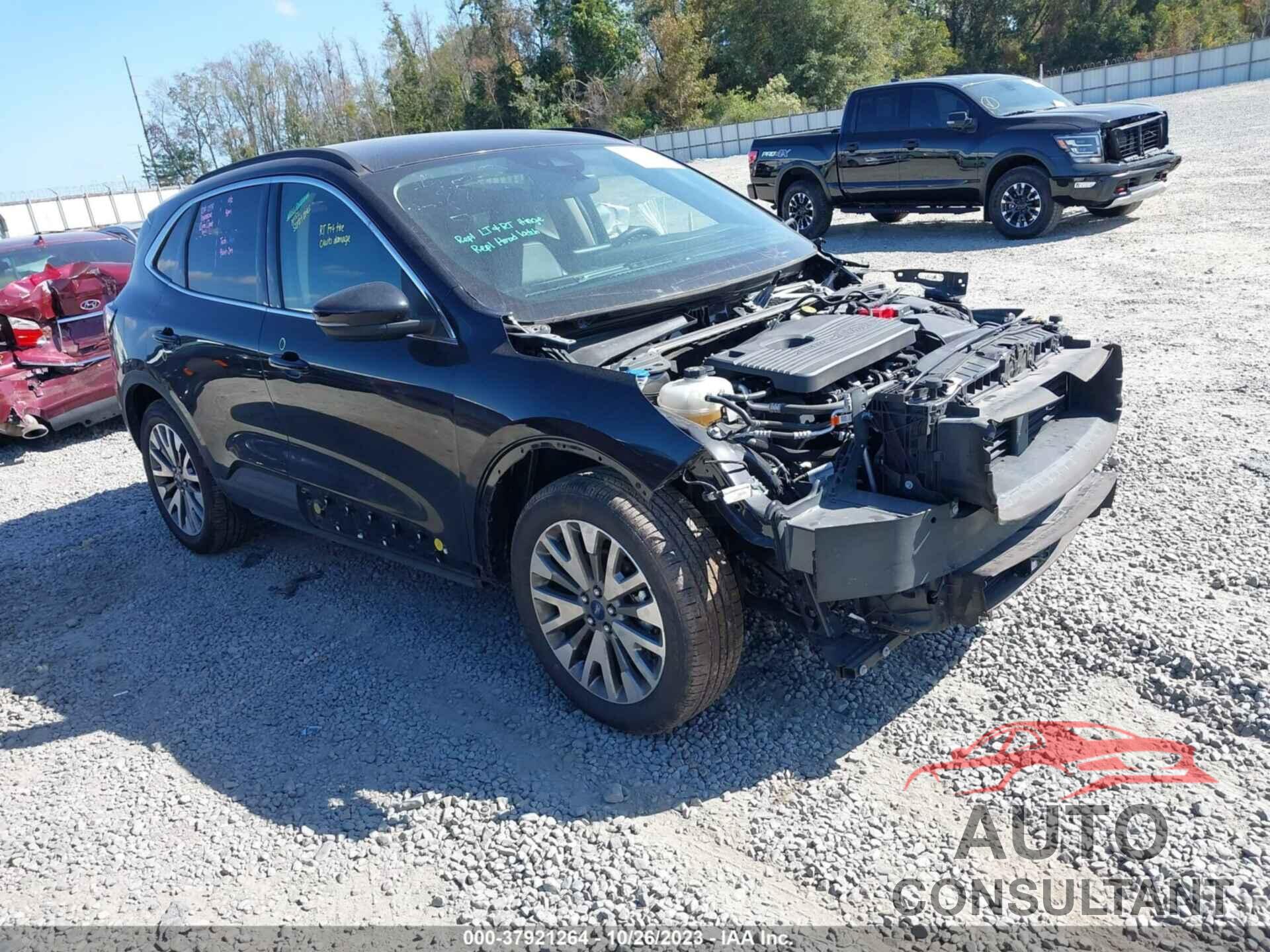 FORD ESCAPE 2020 - 1FMCU9J90LUB17718