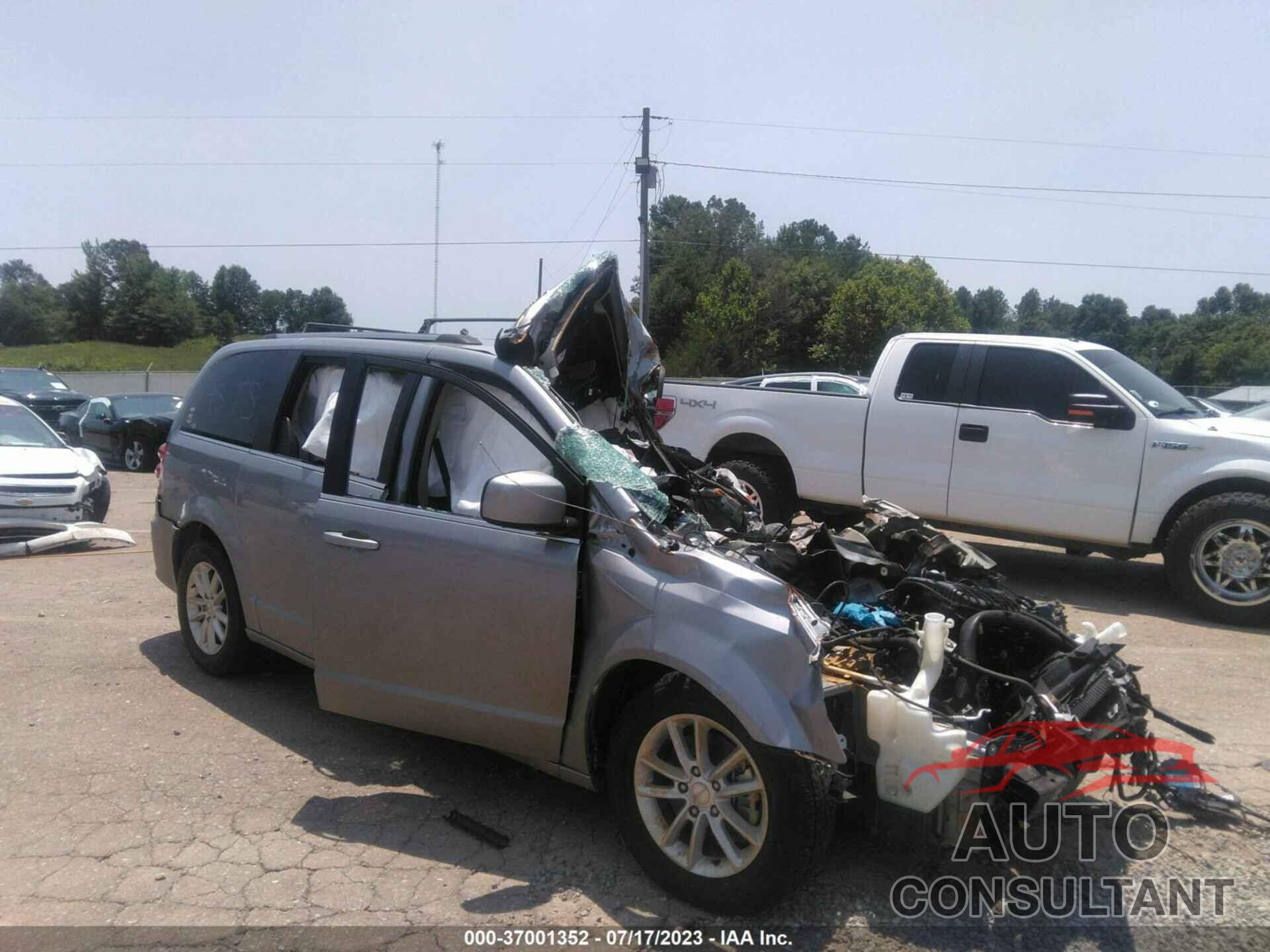 DODGE GRAND CARAVAN 2018 - 2C4RDGCG9JR282921