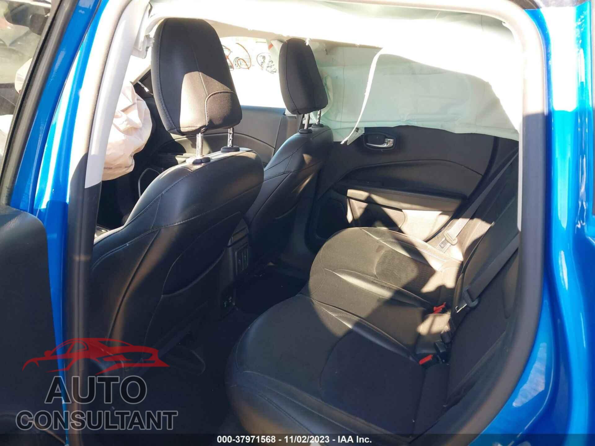 JEEP COMPASS 2020 - 3C4NJDBB8LT132844