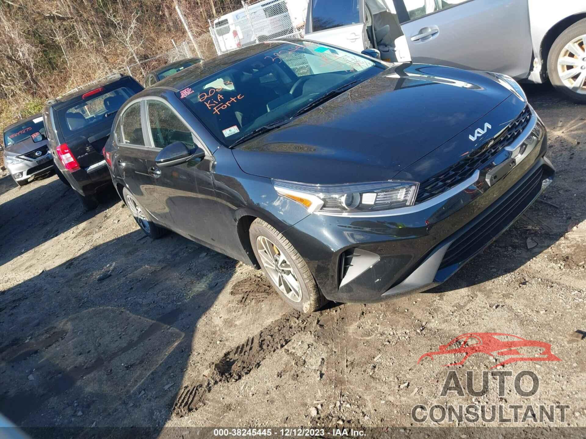 KIA FORTE 2023 - 3KPF24AD5PE641708