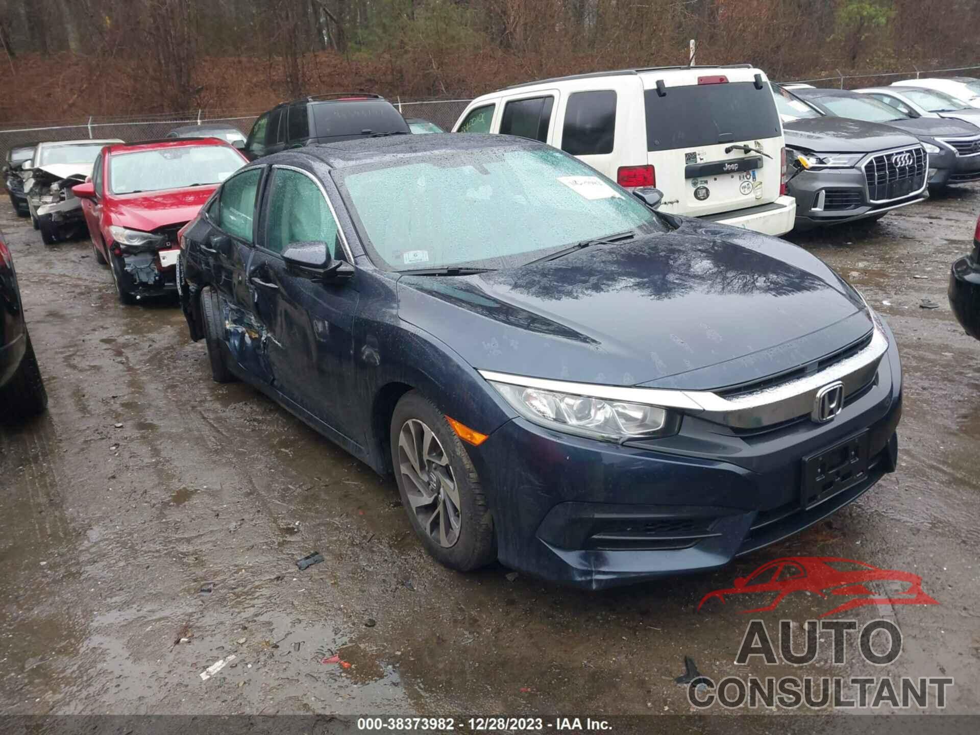 HONDA CIVIC 2018 - 2HGFC2F76JH516623