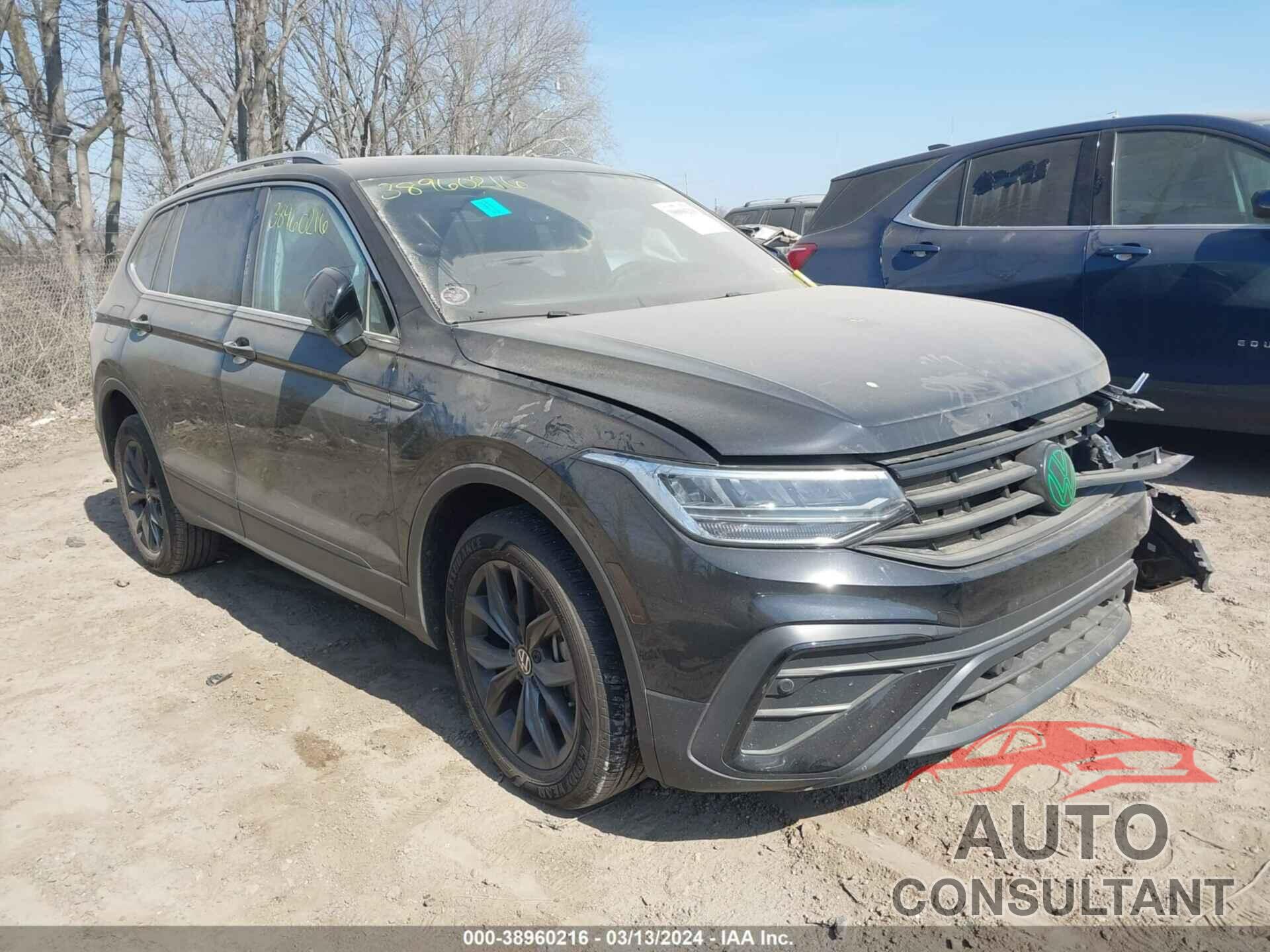 VOLKSWAGEN TIGUAN 2022 - 3VV2B7AX5NM150473