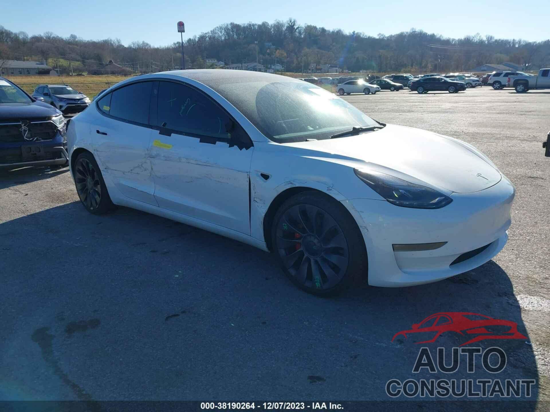TESLA MODEL 3 2021 - 5YJ3E1EC2MF064684