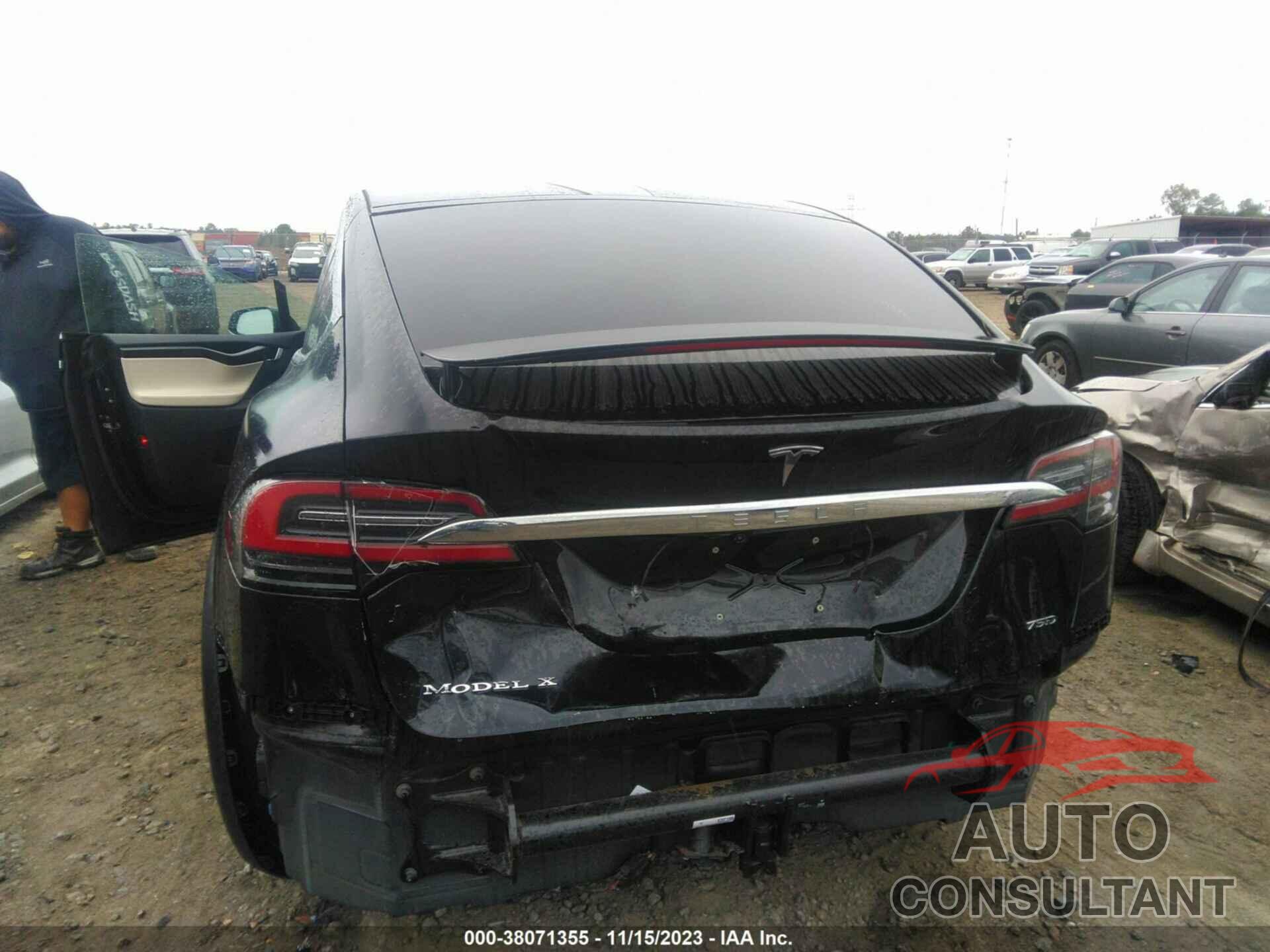 TESLA MODEL X 2018 - 5YJXCDE24JF129319