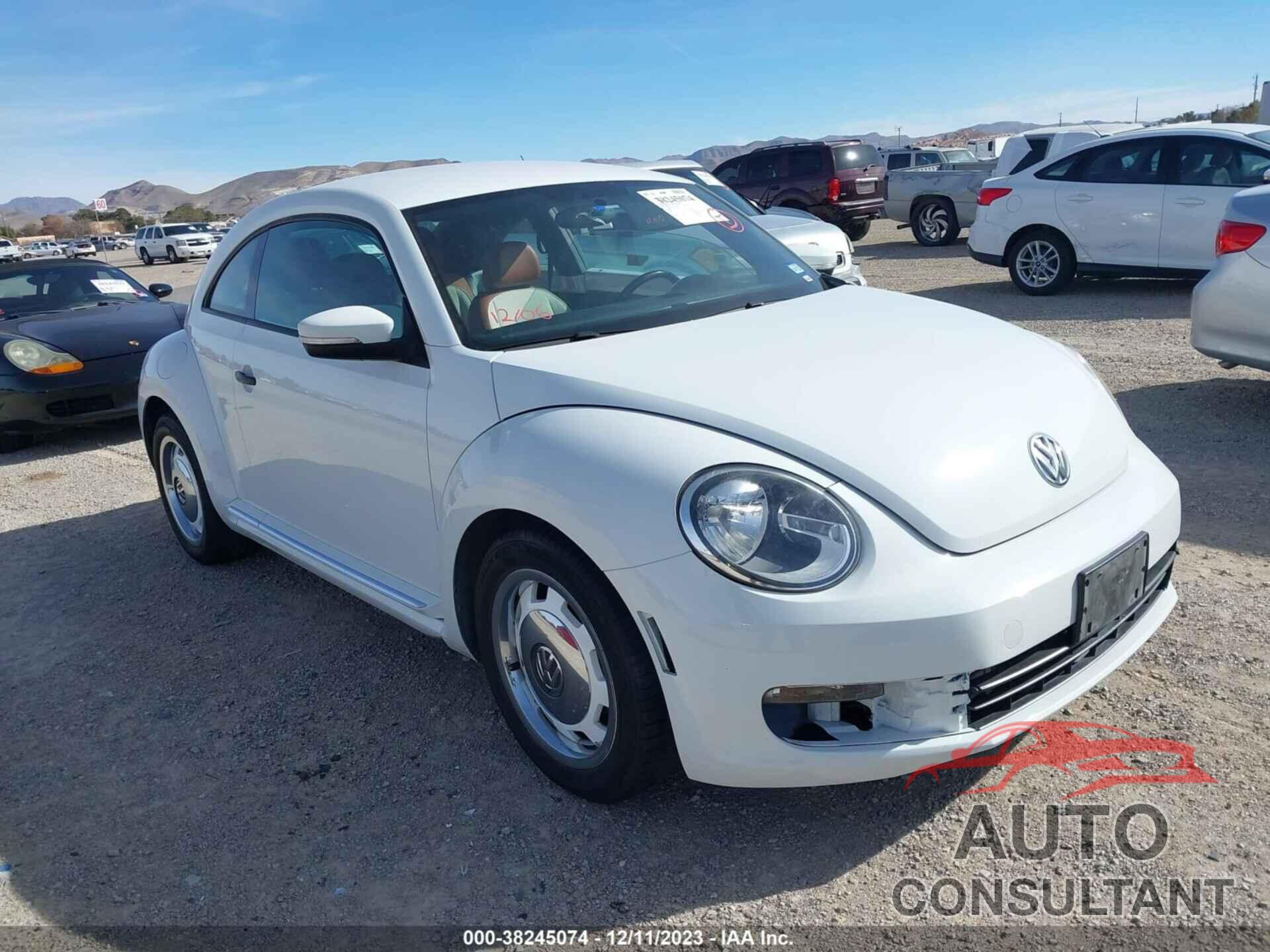 VOLKSWAGEN BEETLE 2016 - 3VWF17AT2GM638232