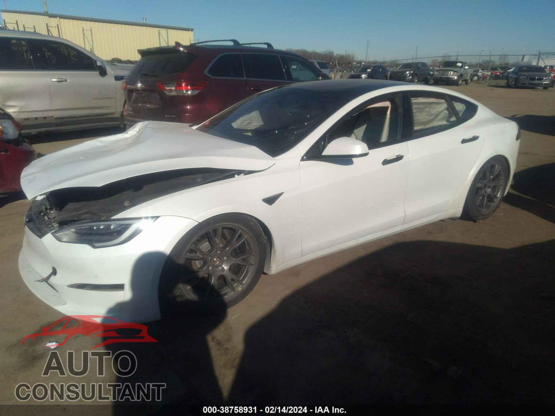 TESLA MODEL S 2022 - 5YJSA1E57NF462791