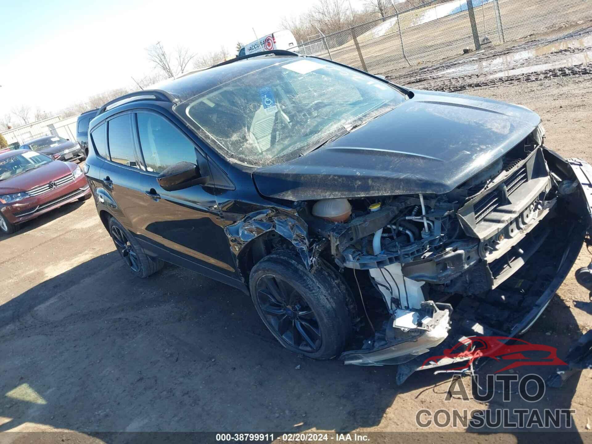 FORD ESCAPE 2018 - 1FMCU9GD1JUB22029