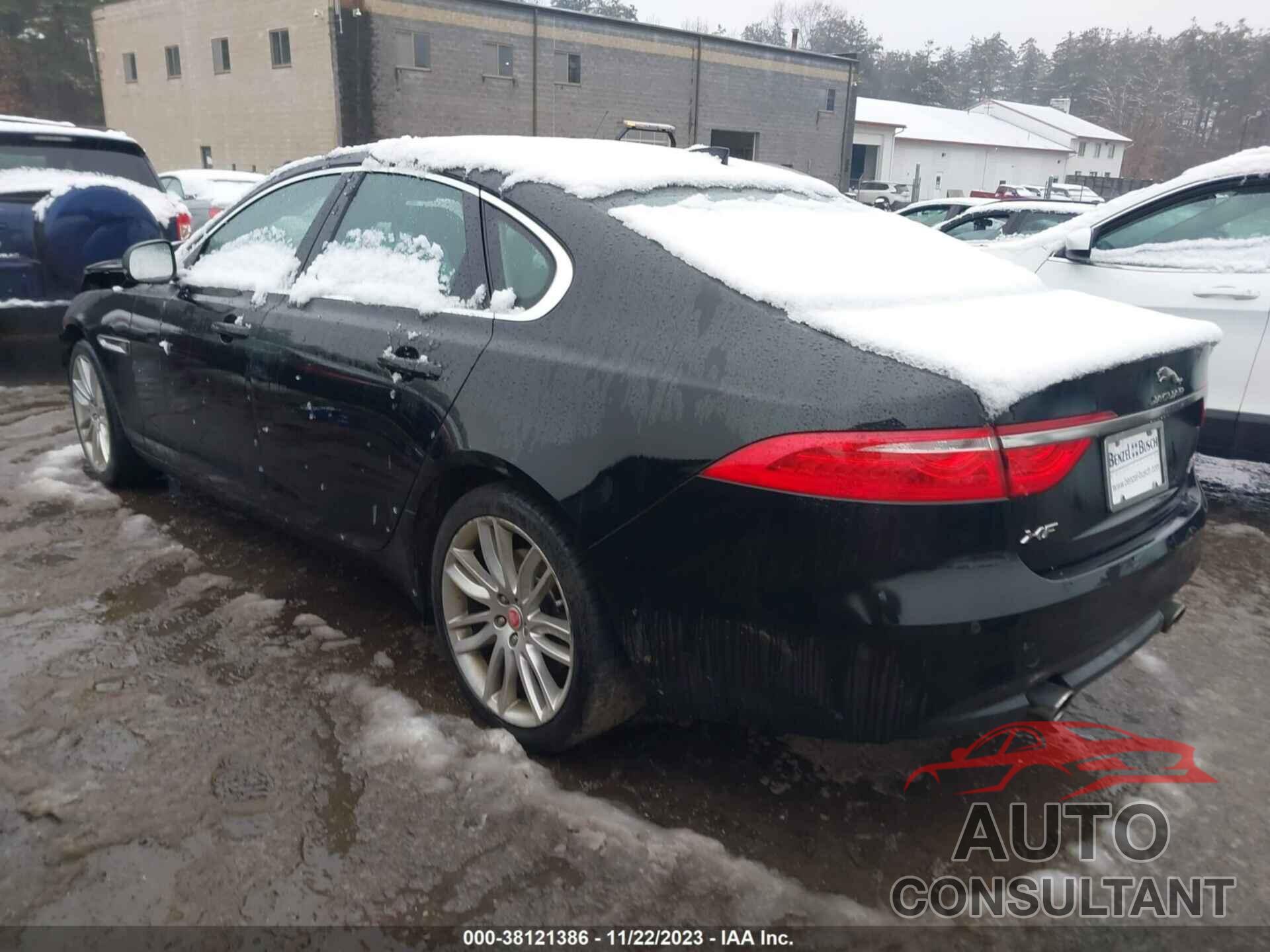 JAGUAR XF 2016 - SAJBK4BV2GCY18262