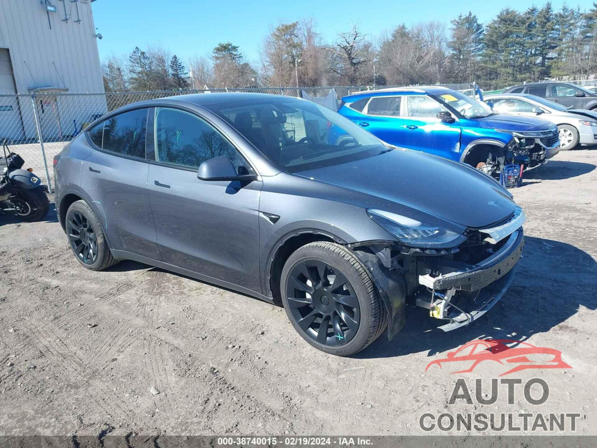 TESLA MODEL Y 2023 - 7SAYGDEE2PA053871