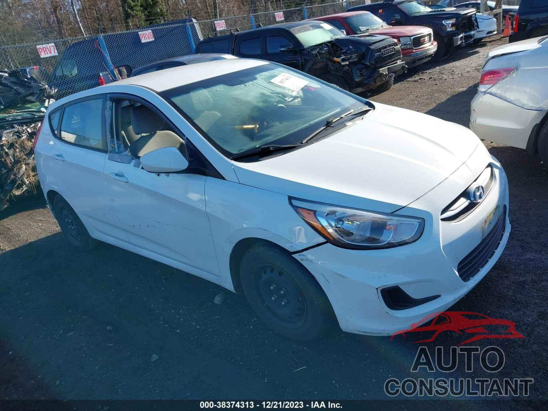 HYUNDAI ACCENT 2016 - KMHCT5AE1GU255086