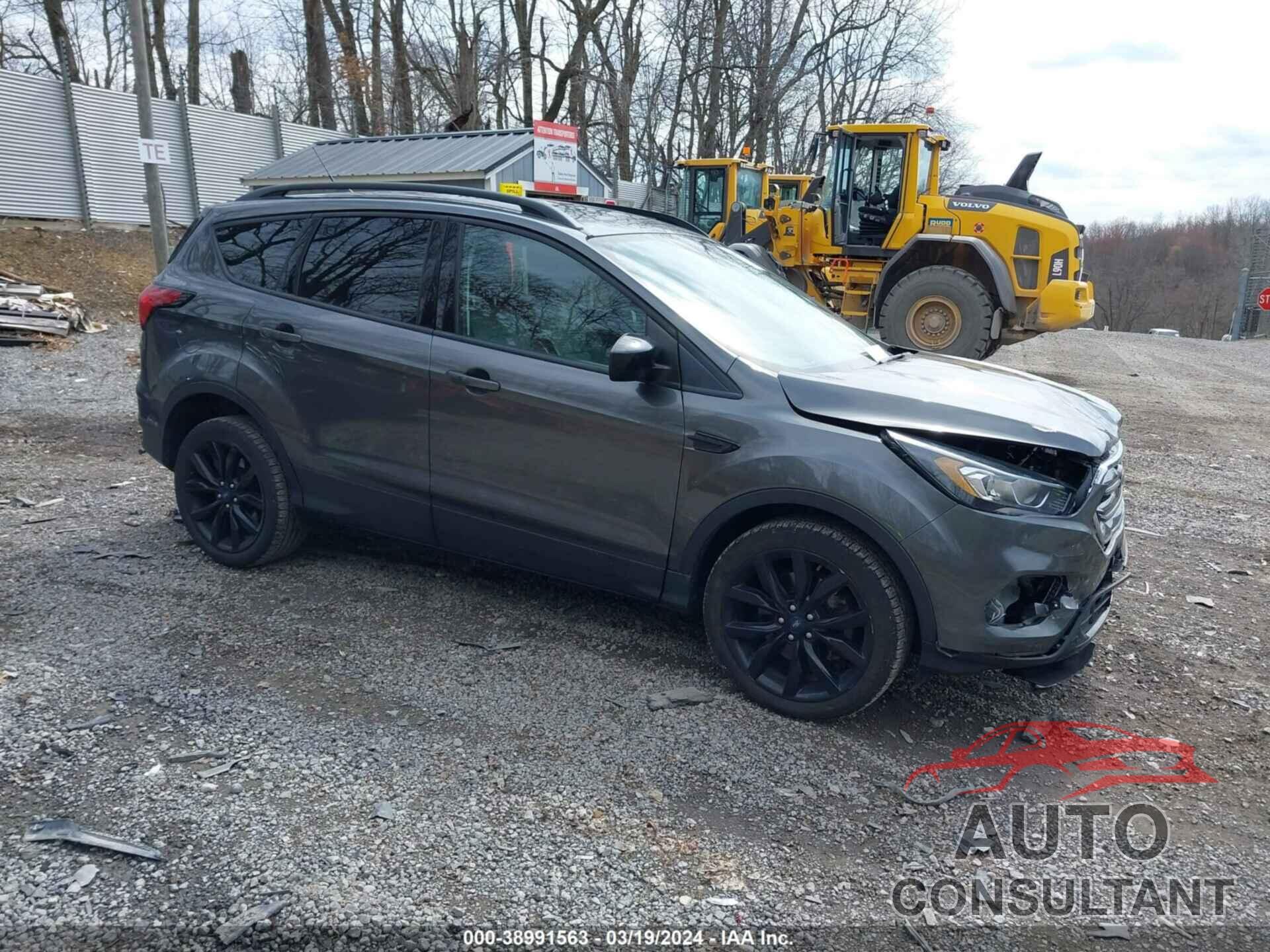 FORD ESCAPE 2019 - 1FMCU9GDXKUA48286