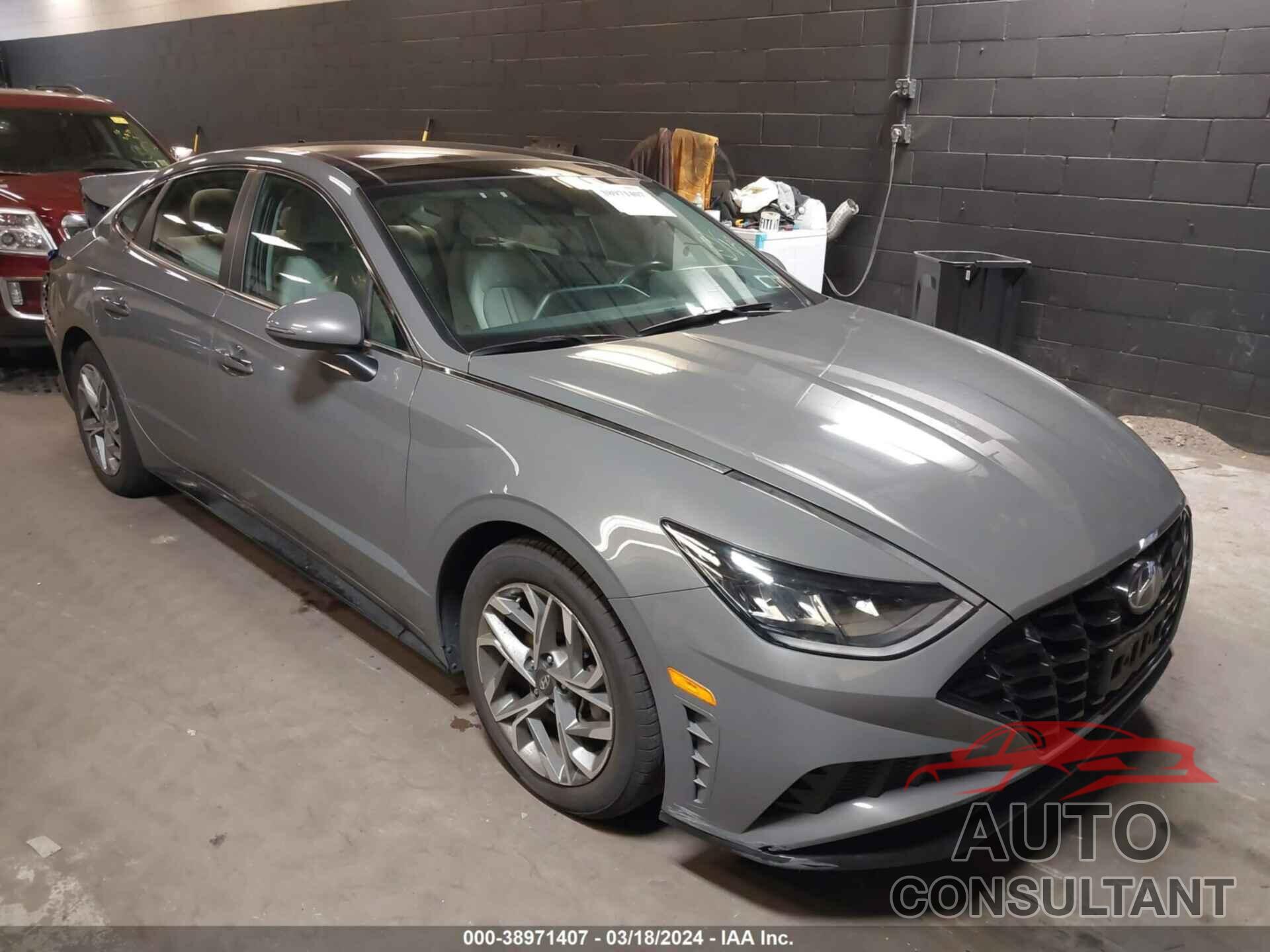 HYUNDAI SONATA 2022 - KMHL14JA2NA221931