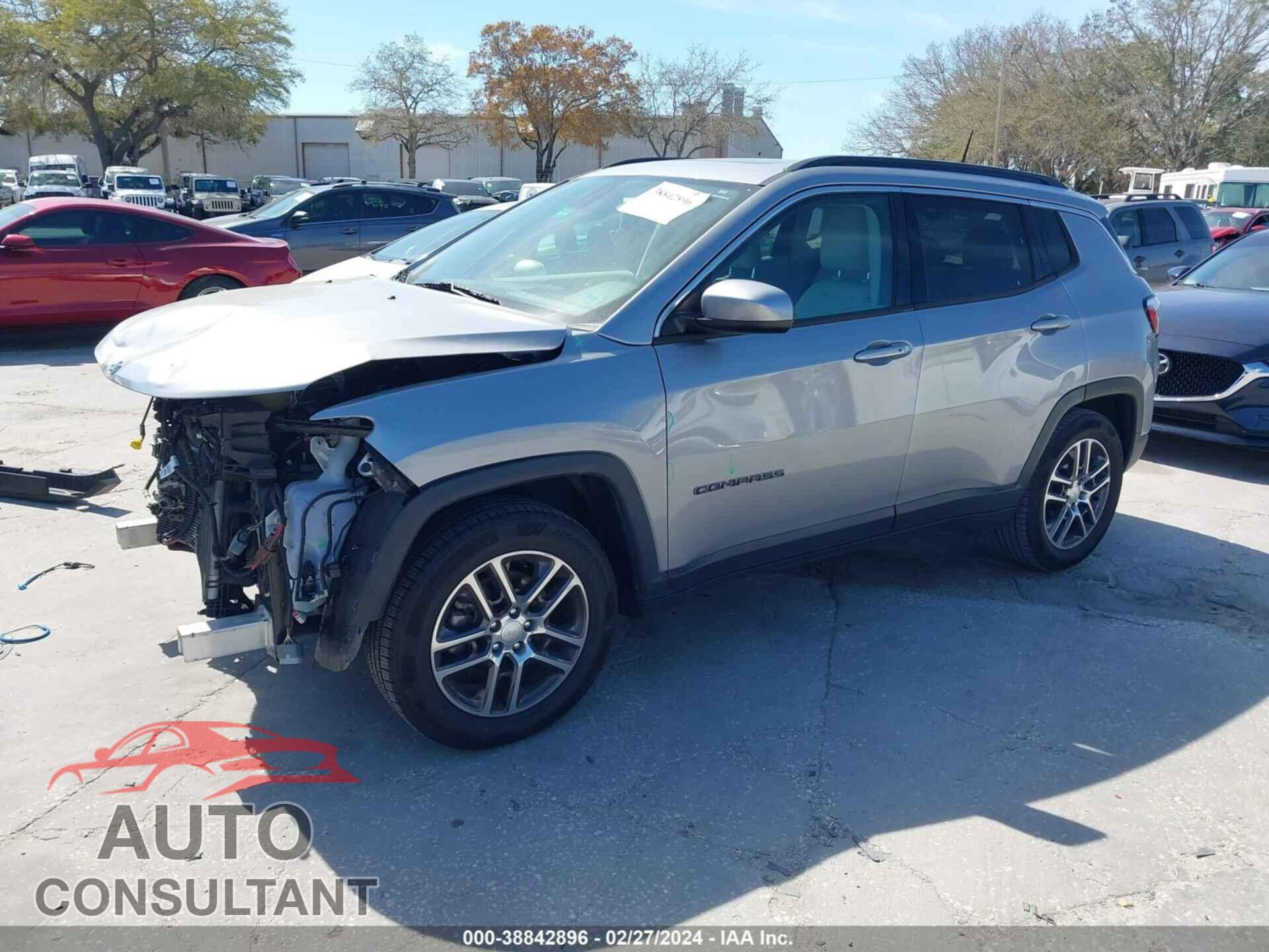 JEEP COMPASS 2018 - 3C4NJCBB6JT468080
