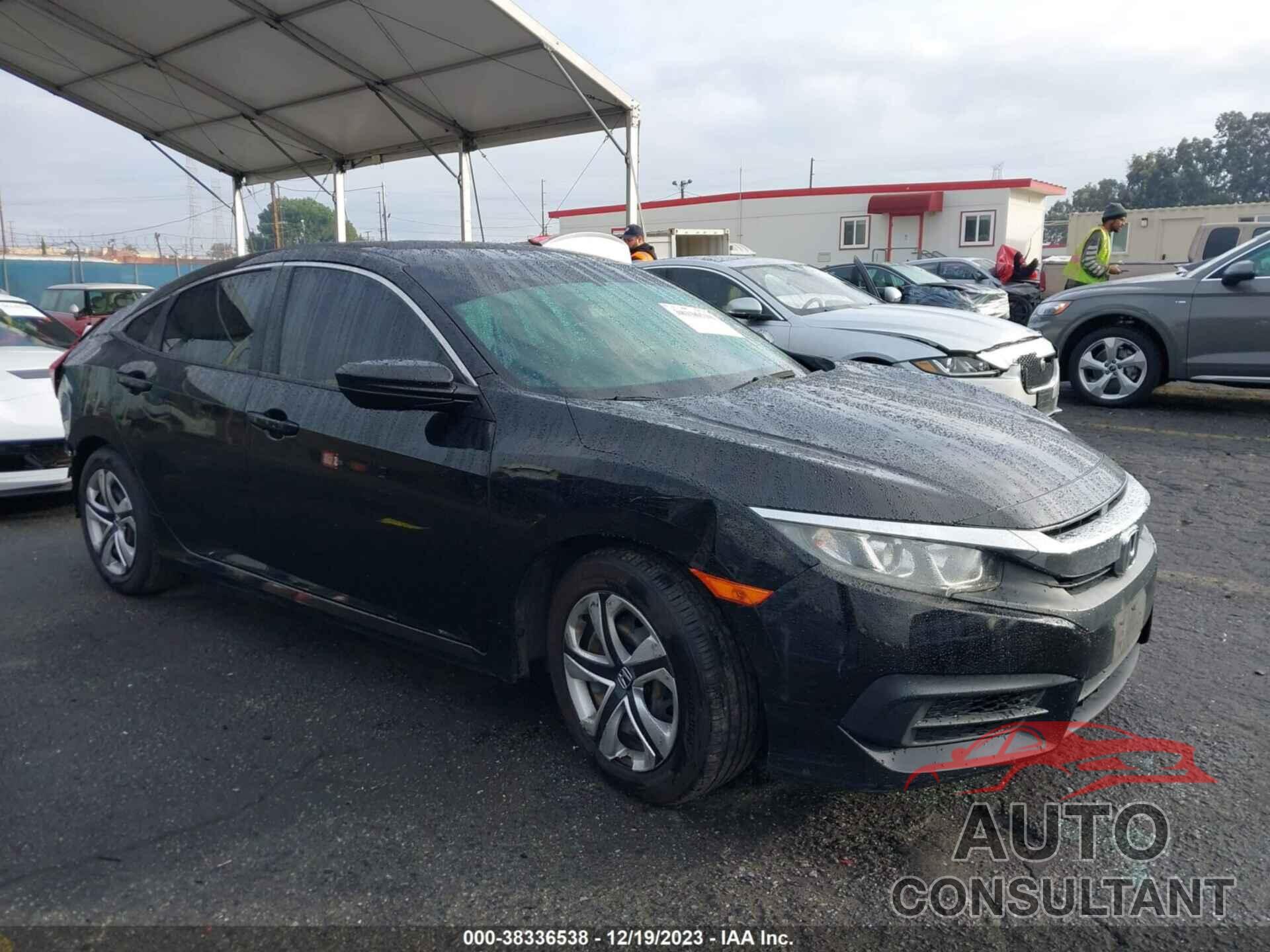 HONDA CIVIC 2018 - 2HGFC2F54JH538604