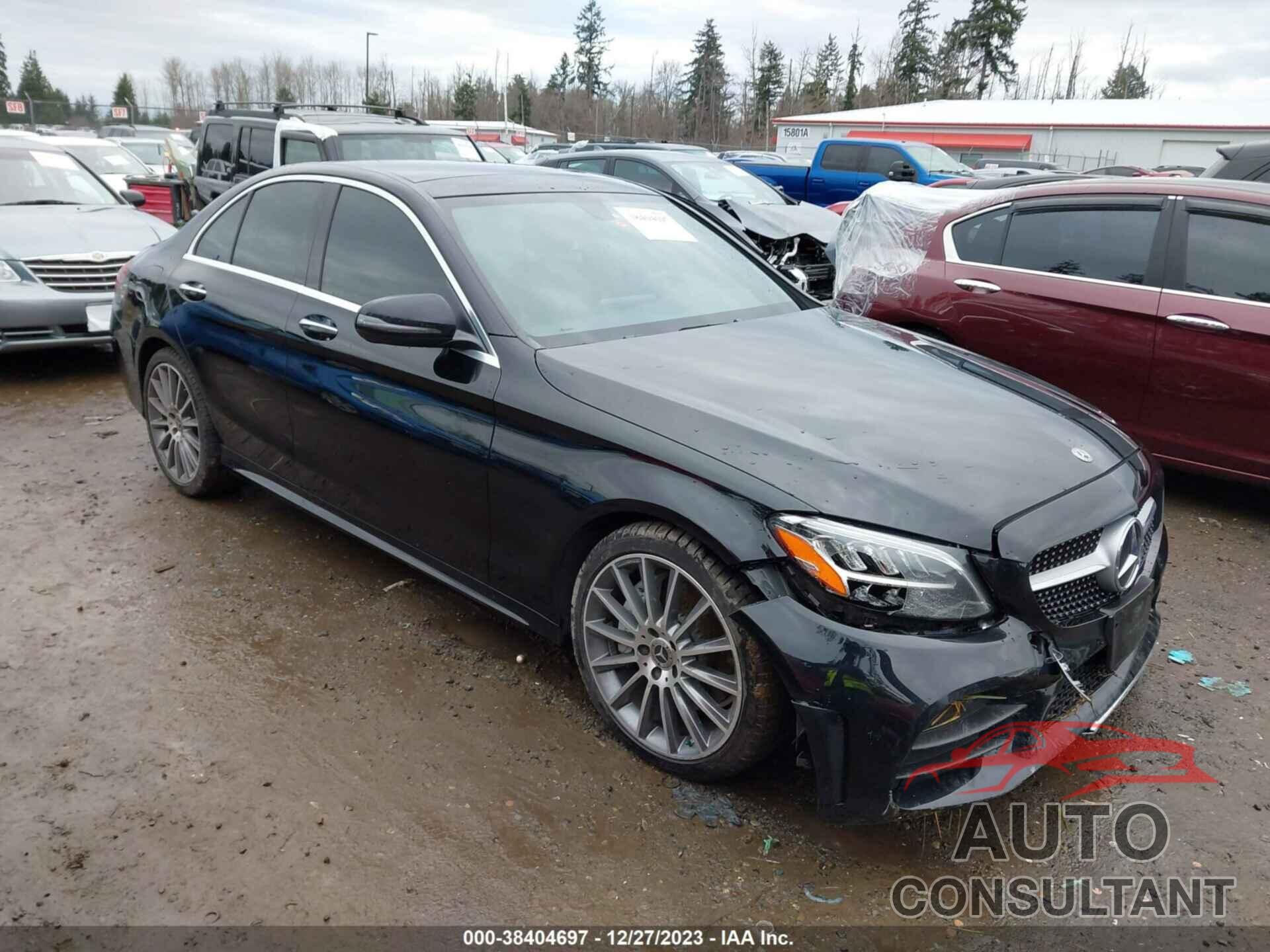 MERCEDES-BENZ C 300 2019 - 55SWF8EB3KU310843