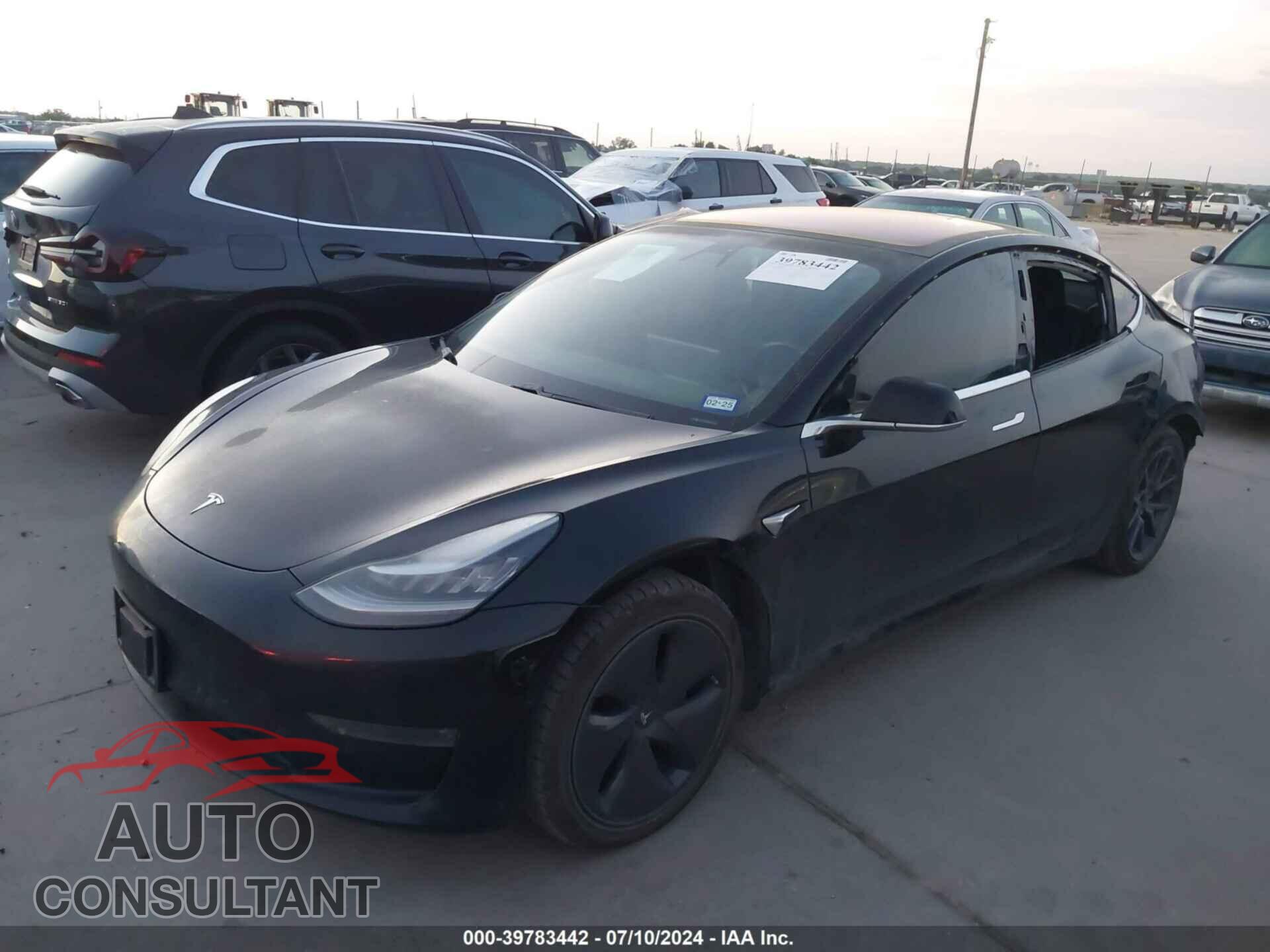 TESLA MODEL 3 2018 - 5YJ3E1EA4JF025539