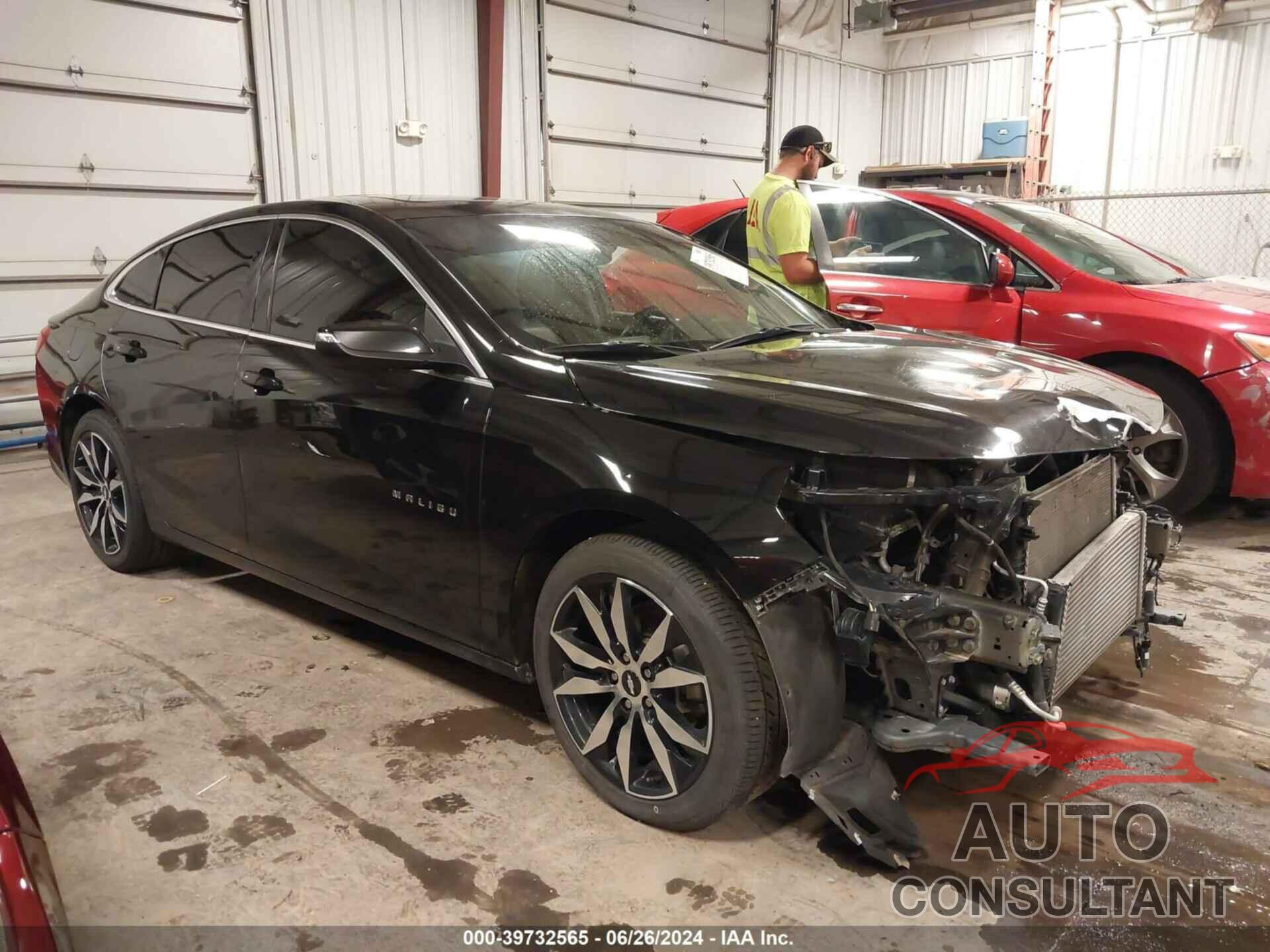 CHEVROLET MALIBU 2017 - 1G1ZE5STXHF139633