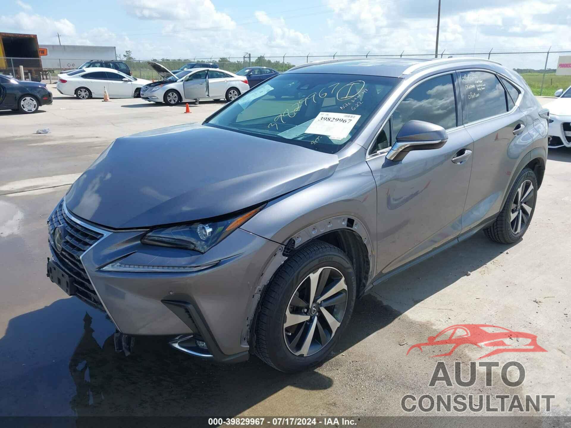 LEXUS NX 300 2018 - JTJYARBZ2J2102161