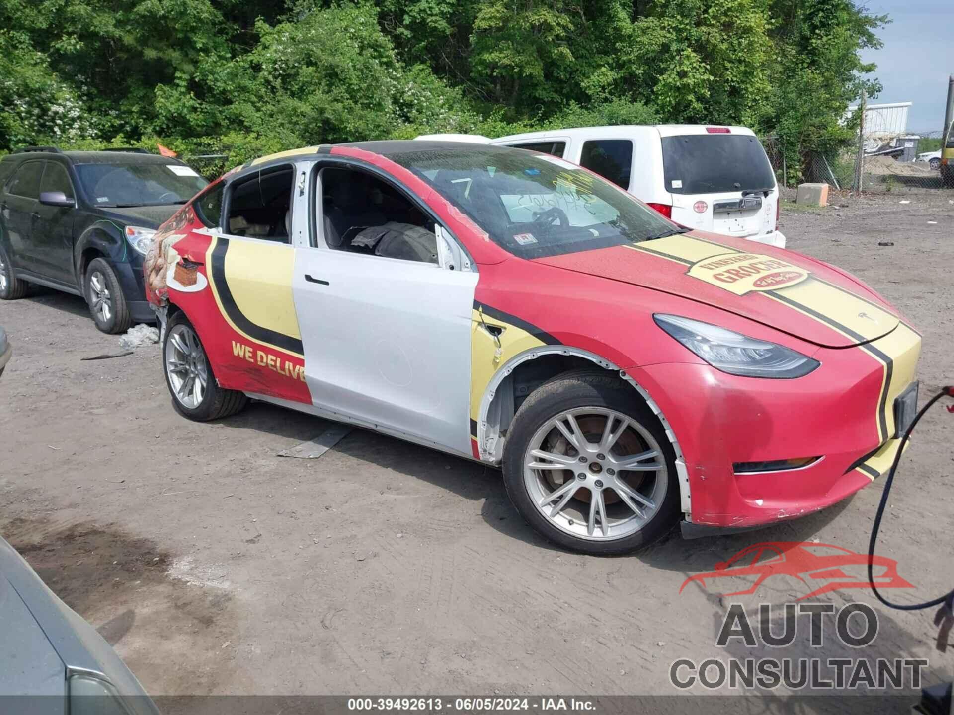 TESLA MODEL Y 2020 - 5YJYGDEE7LF016955