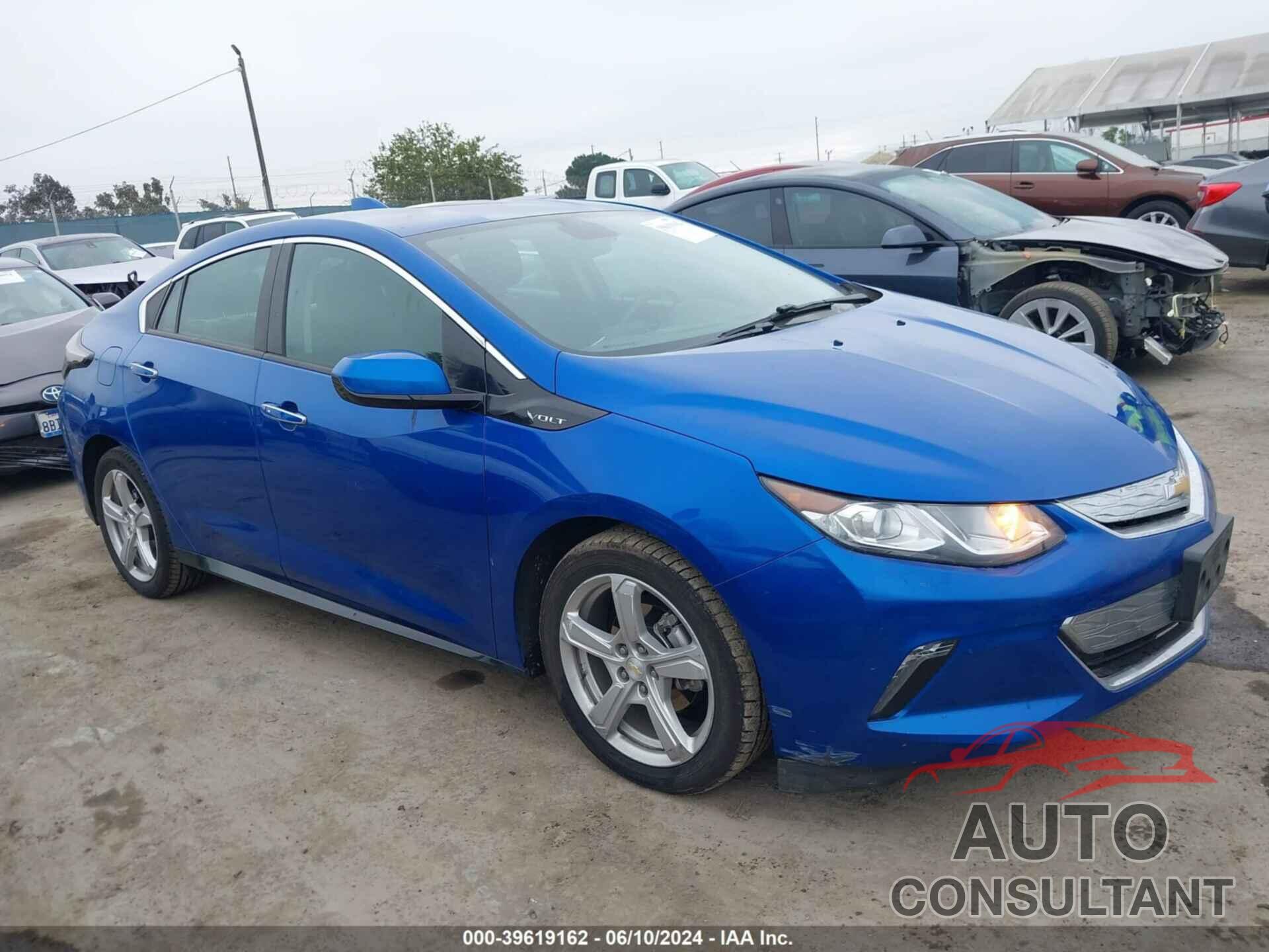 CHEVROLET VOLT 2017 - 1G1RC6S57HU104976