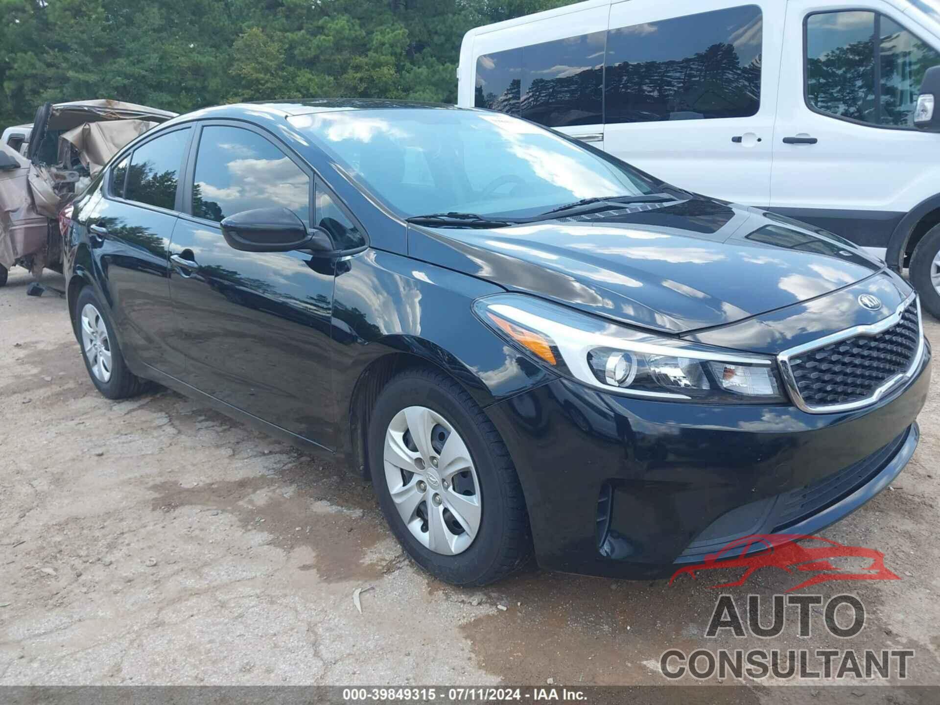 KIA FORTE 2017 - 3KPFK4A74HE028460