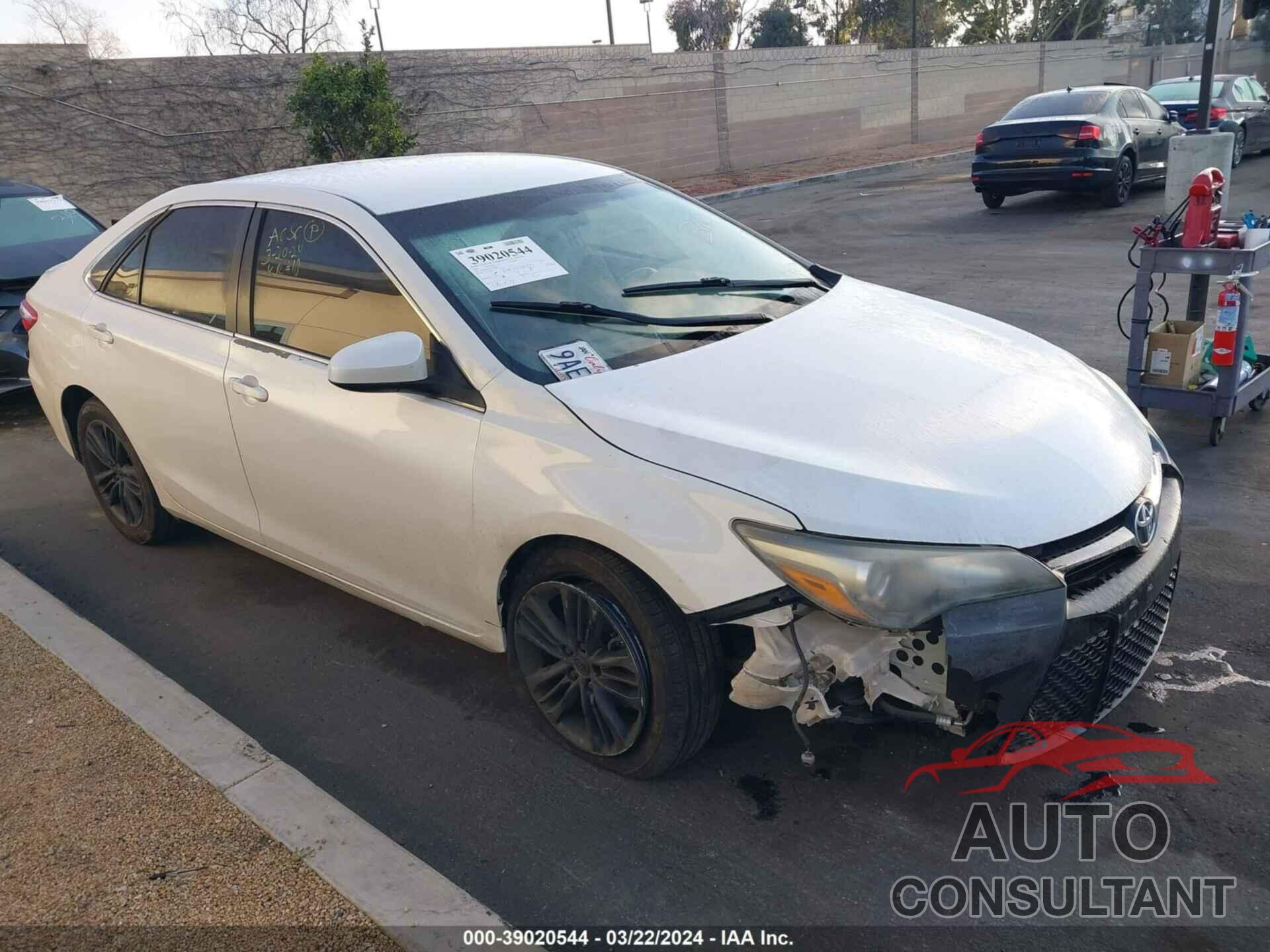 TOYOTA CAMRY 2016 - 4T1BF1FK1GU122659