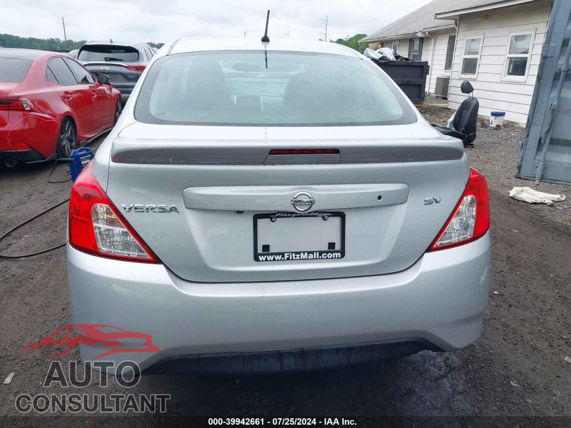 NISSAN VERSA 2019 - 3N1CN7AP3KL863662