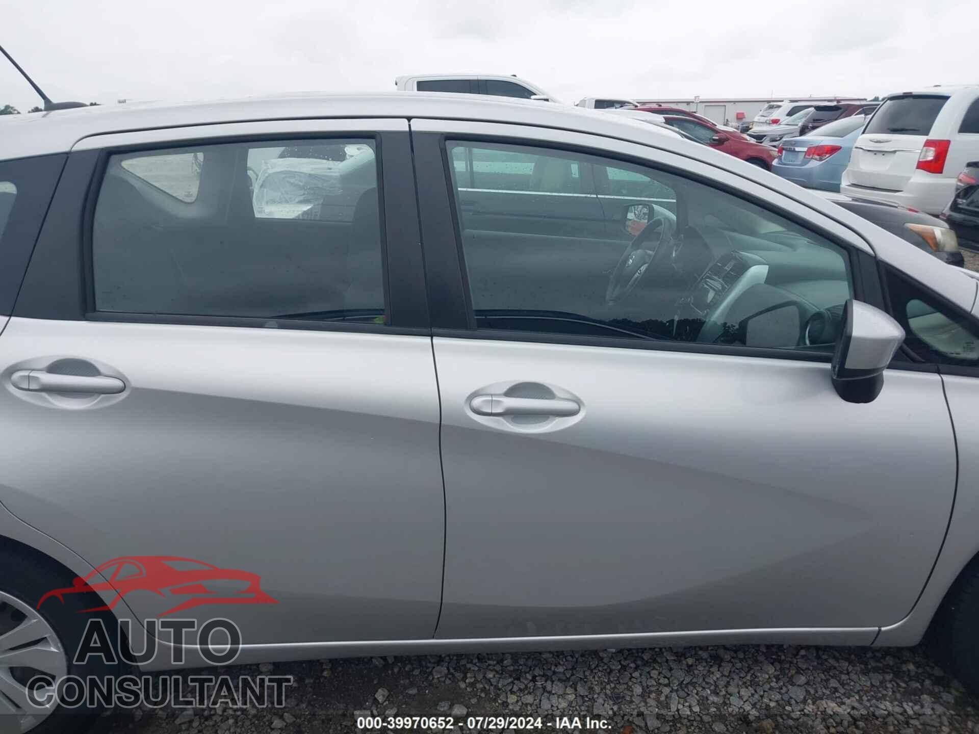 NISSAN VERSA NOTE 2017 - 3N1CE2CP8HL379236