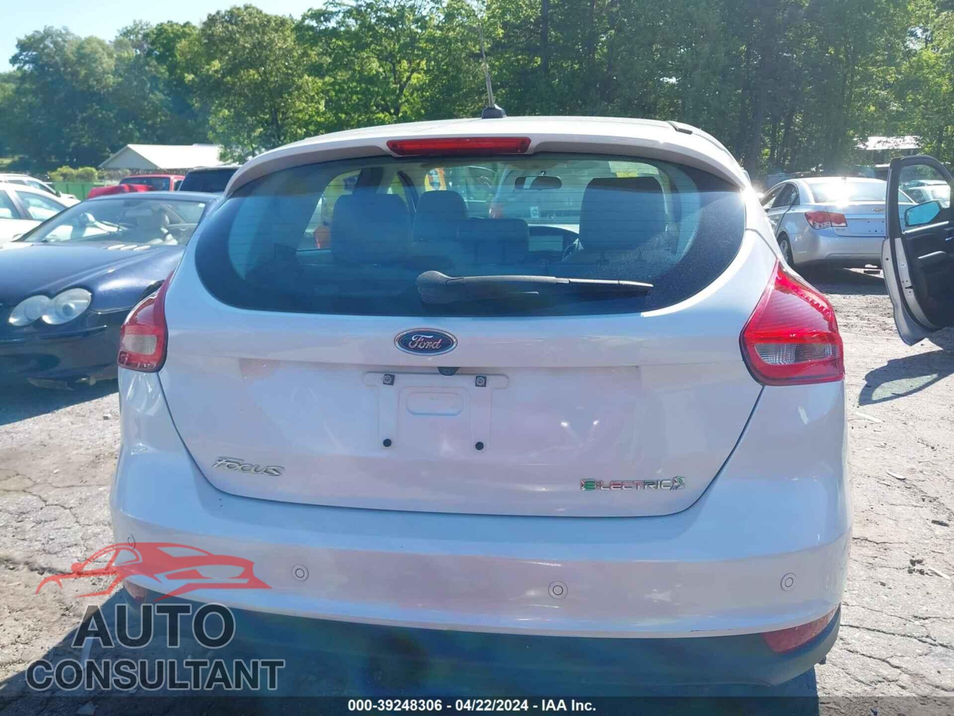 FORD FOCUS ELECTRIC 2016 - 1FADP3R45GL217837