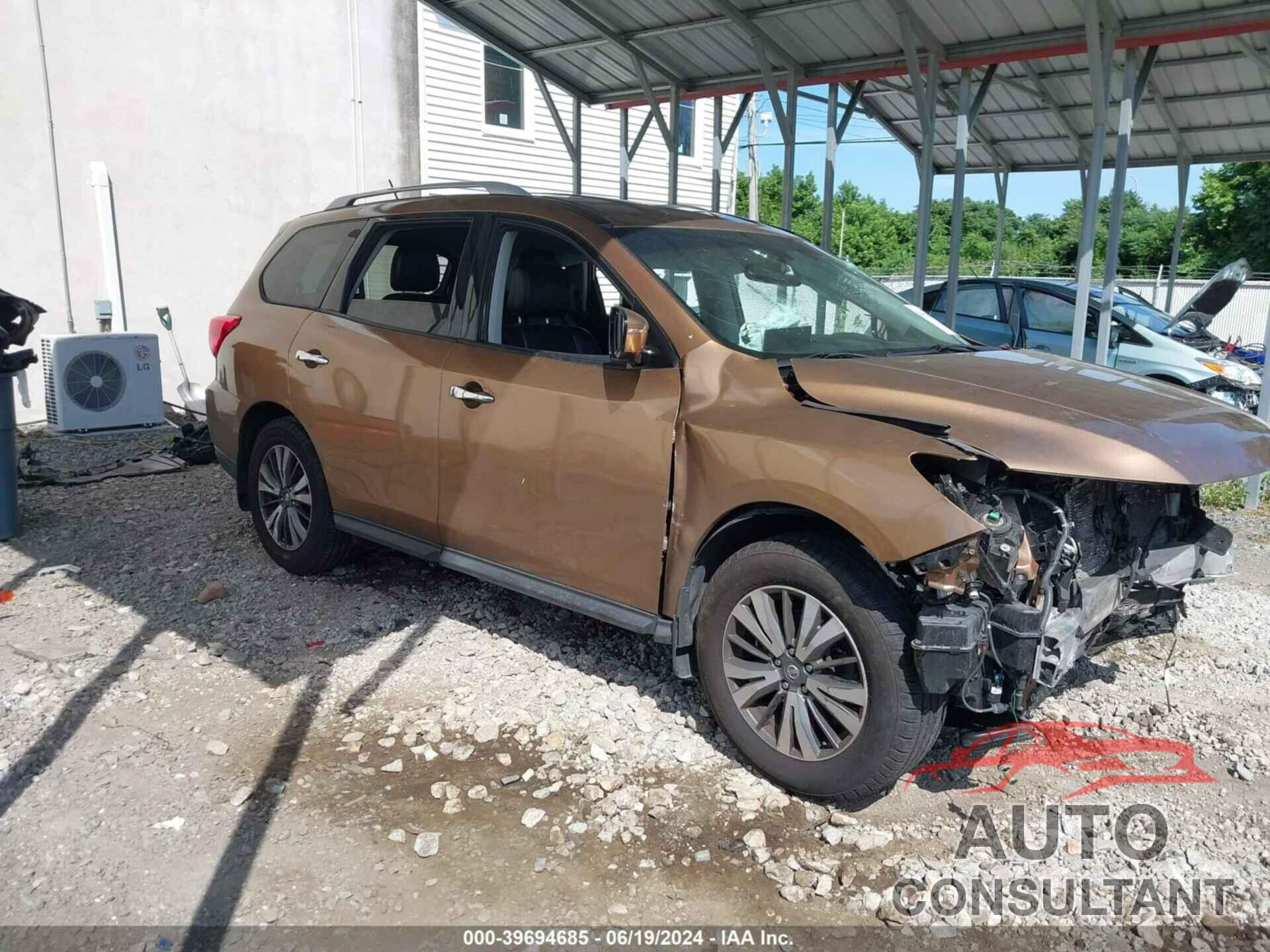 NISSAN PATHFINDER 2017 - 5N1DR2MMXHC600319