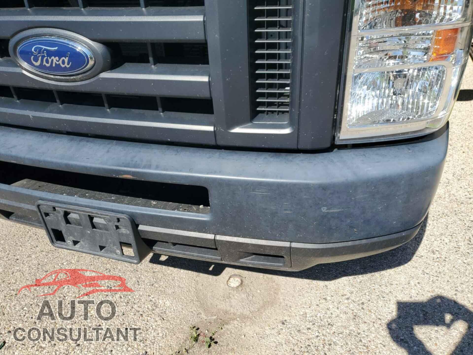 FORD E-450 CUTAWAY 2018 - 1FDXE4FS9JDC17469