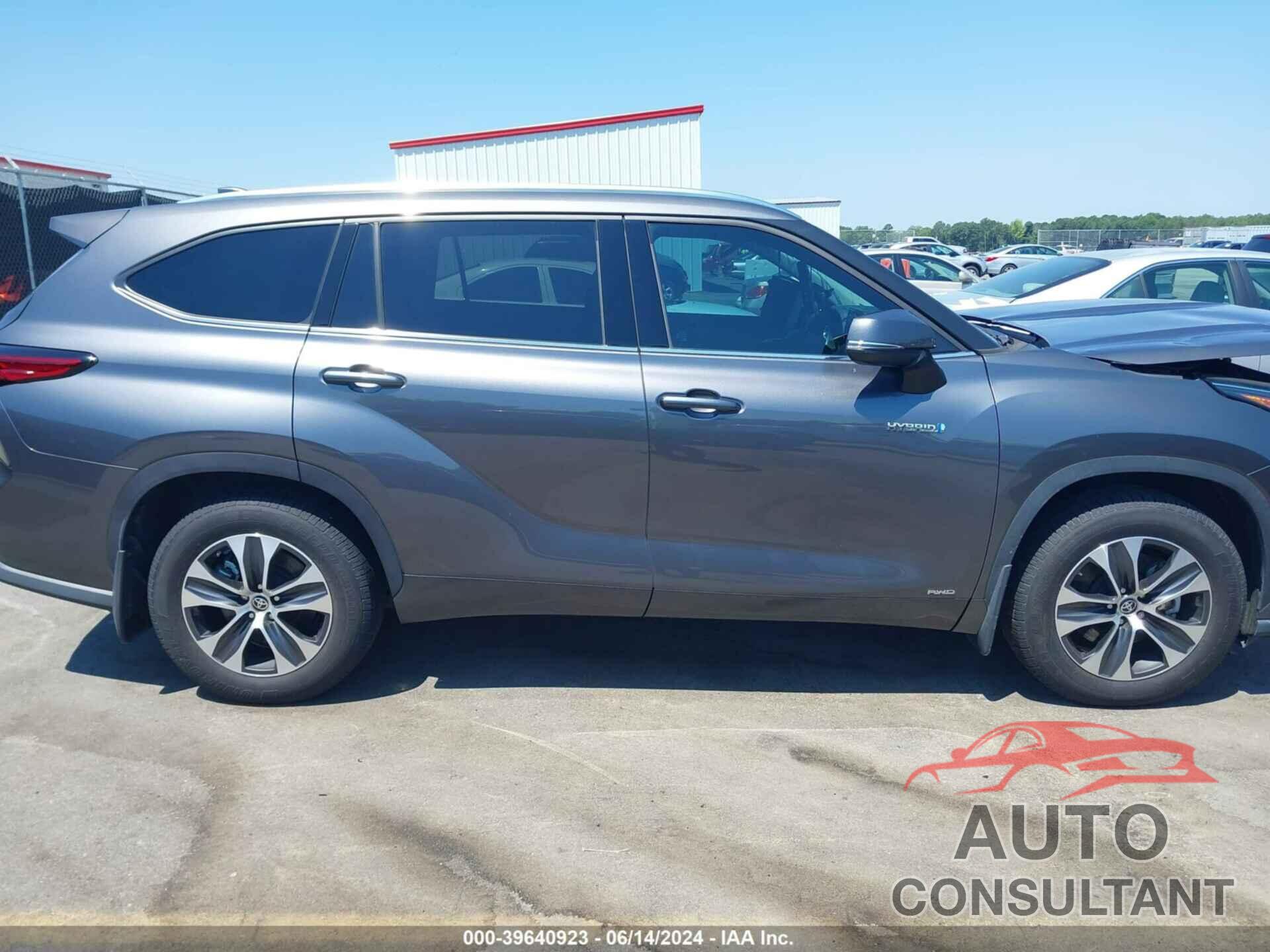 TOYOTA HIGHLANDER 2021 - 5TDGBRCH2MS052781