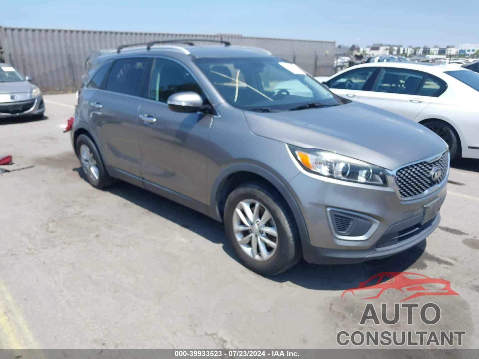 KIA SORENTO 2017 - 5XYPG4A36HG269703