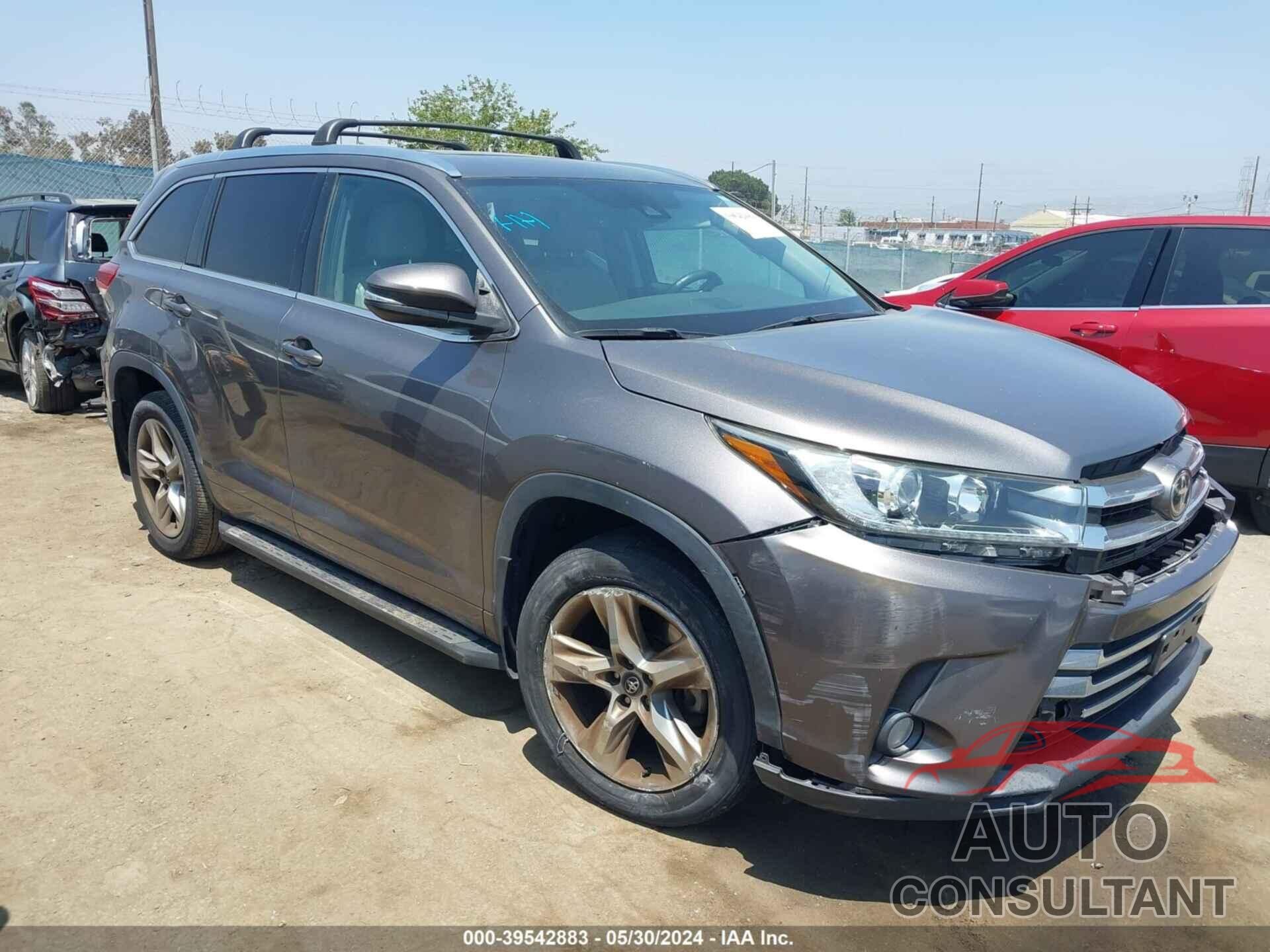 TOYOTA HIGHLANDER 2017 - 5TDYZRFH2HS227144