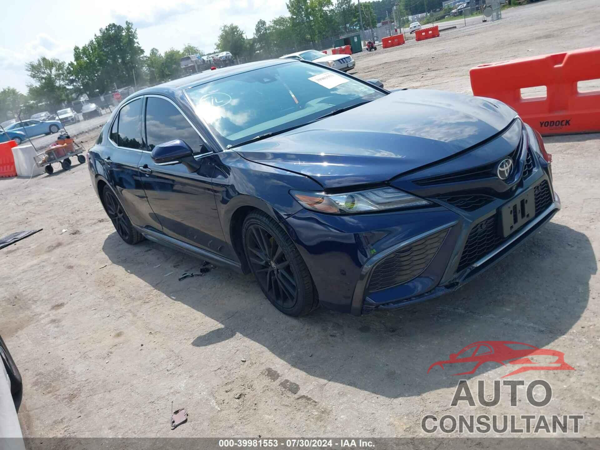 TOYOTA CAMRY 2021 - 4T1K61AK8MU600434