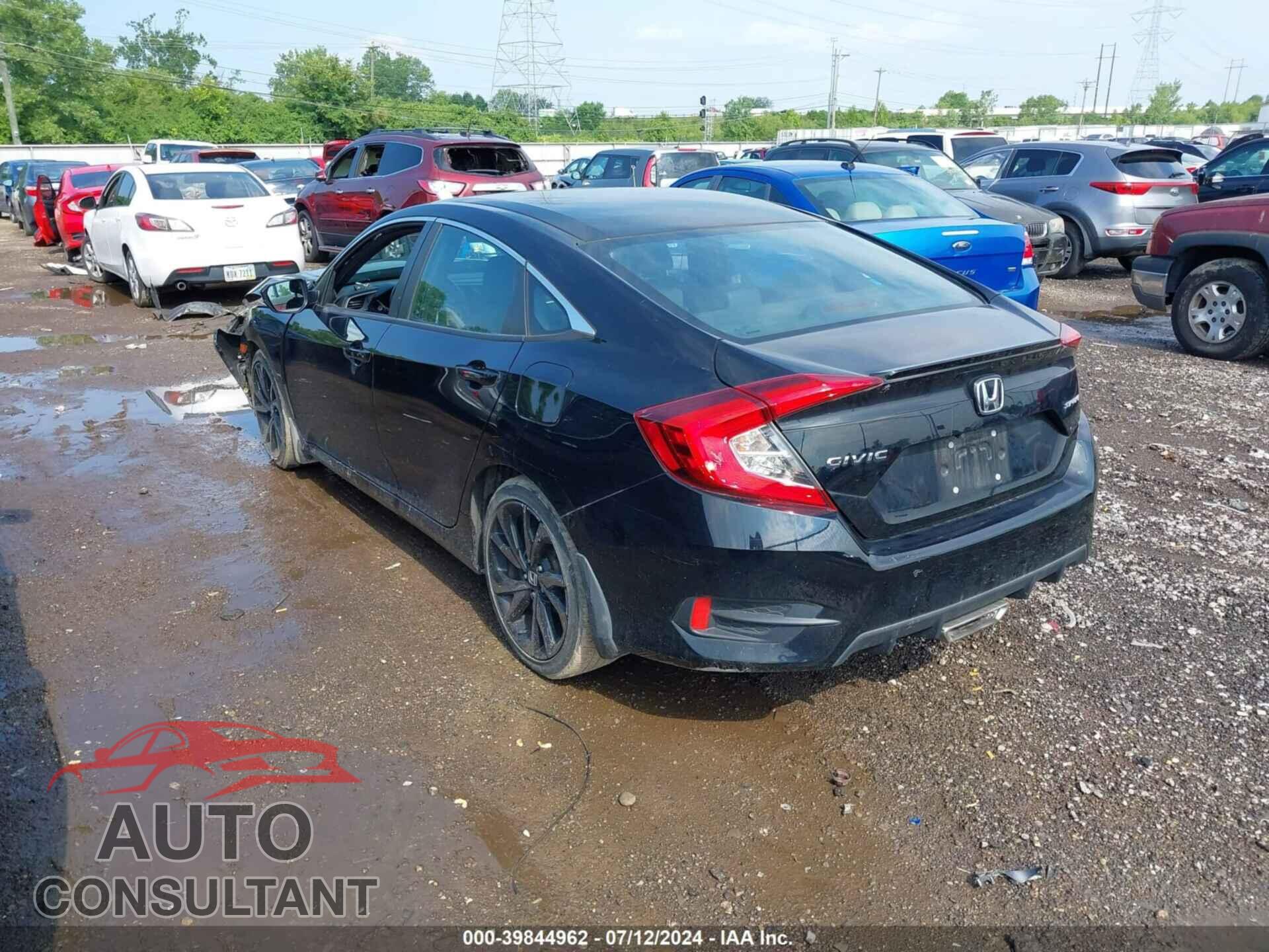 HONDA CIVIC 2019 - 2HGFC2F80KH596348
