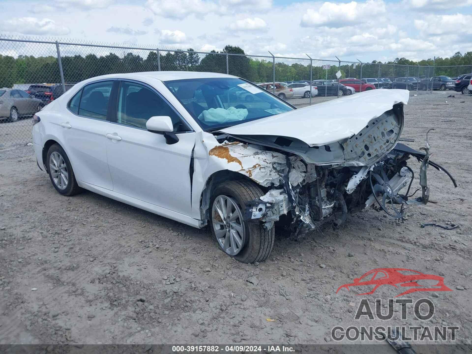 TOYOTA CAMRY 2023 - 4T1C11AK6PU792007