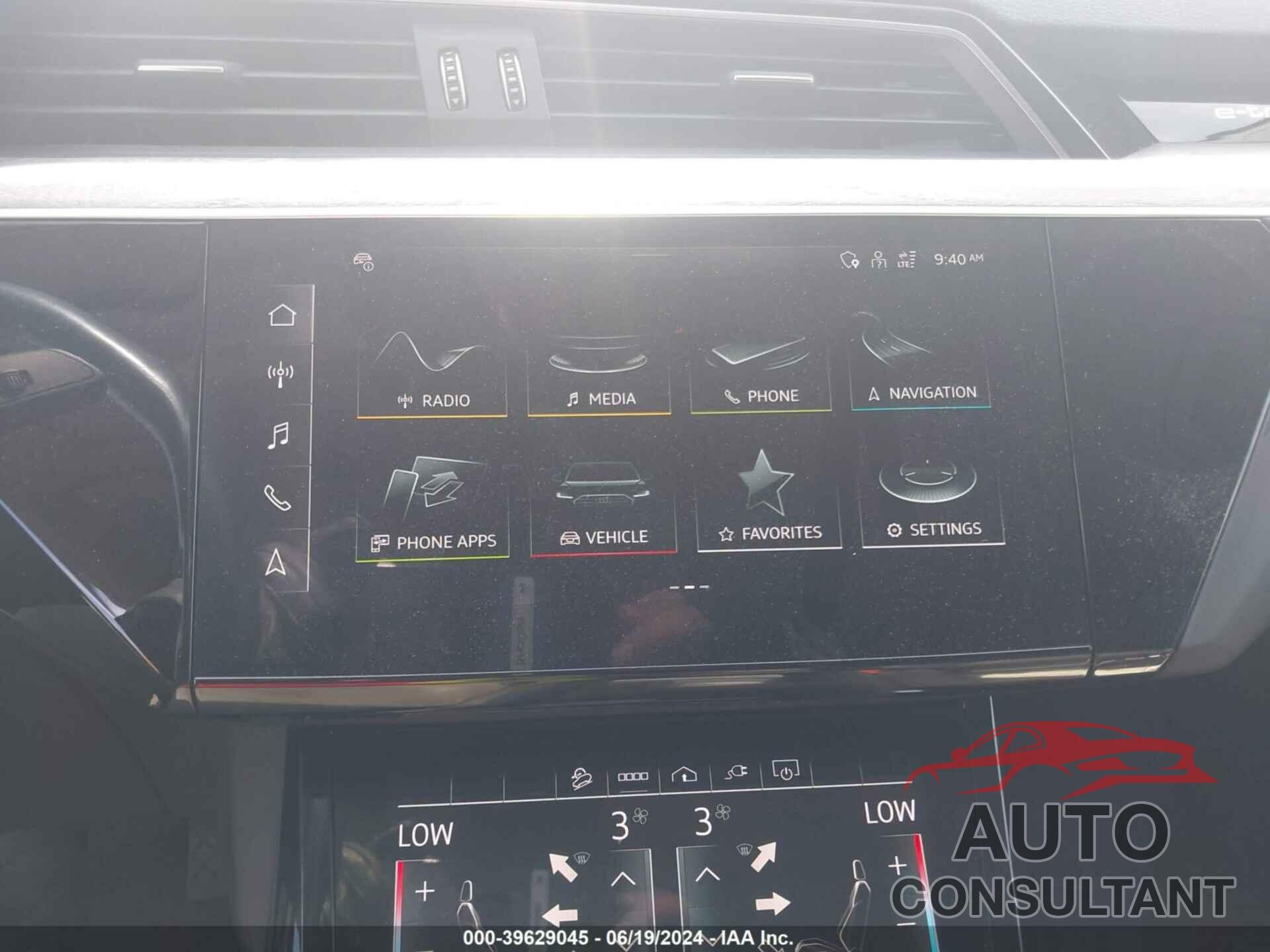 AUDI E-TRON 2021 - WA1LAAGE3MB002931