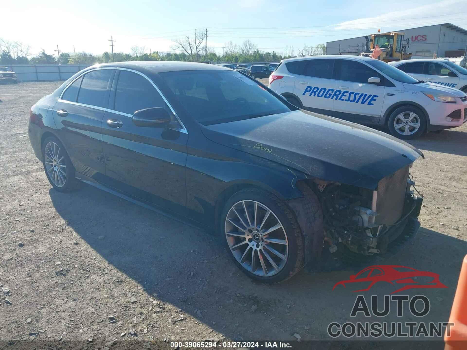 MERCEDES-BENZ C 300 2018 - 55SWF4KB4JU254472