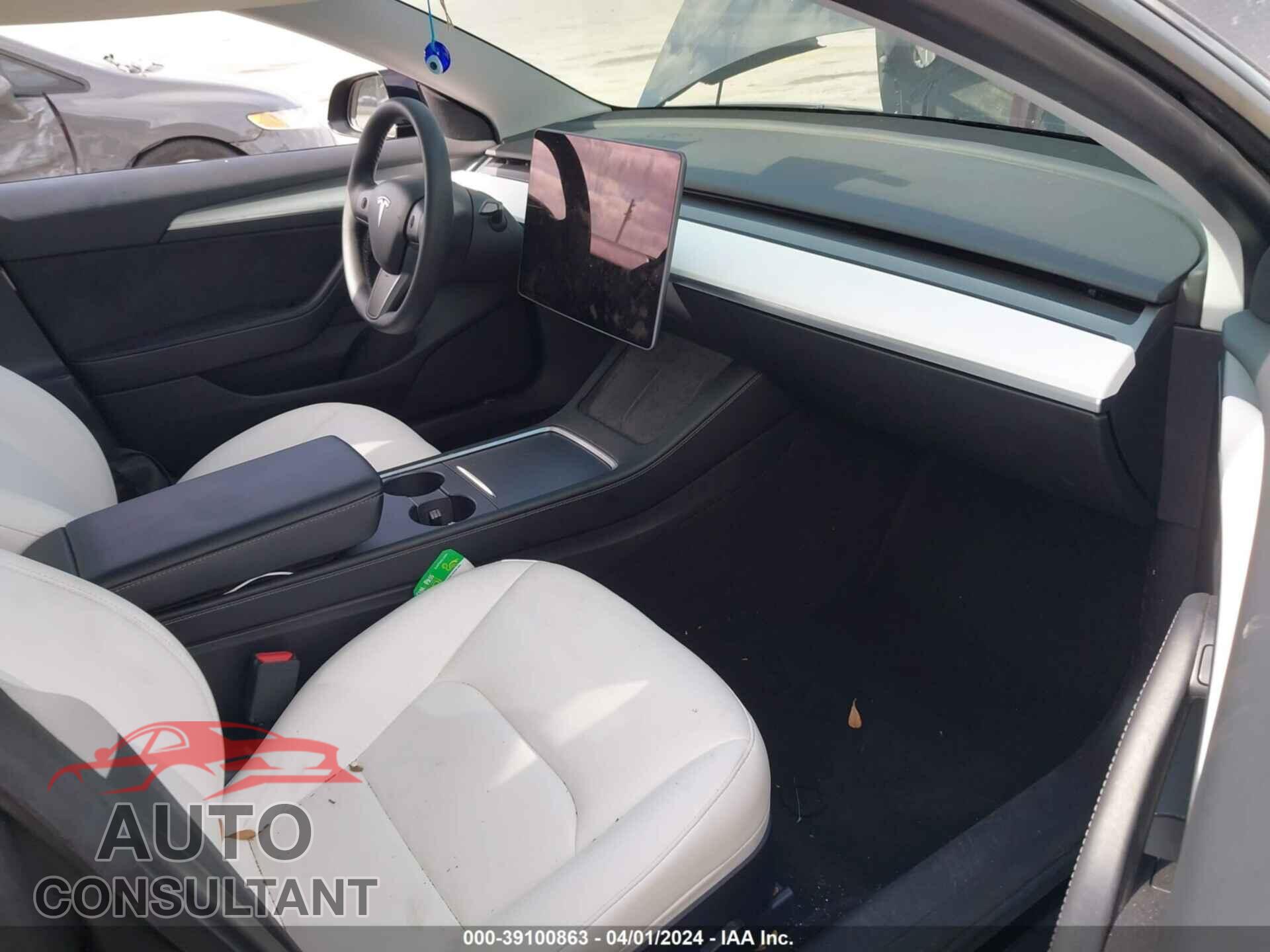 TESLA MODEL 3 2022 - 5YJ3E1EB6NF102331